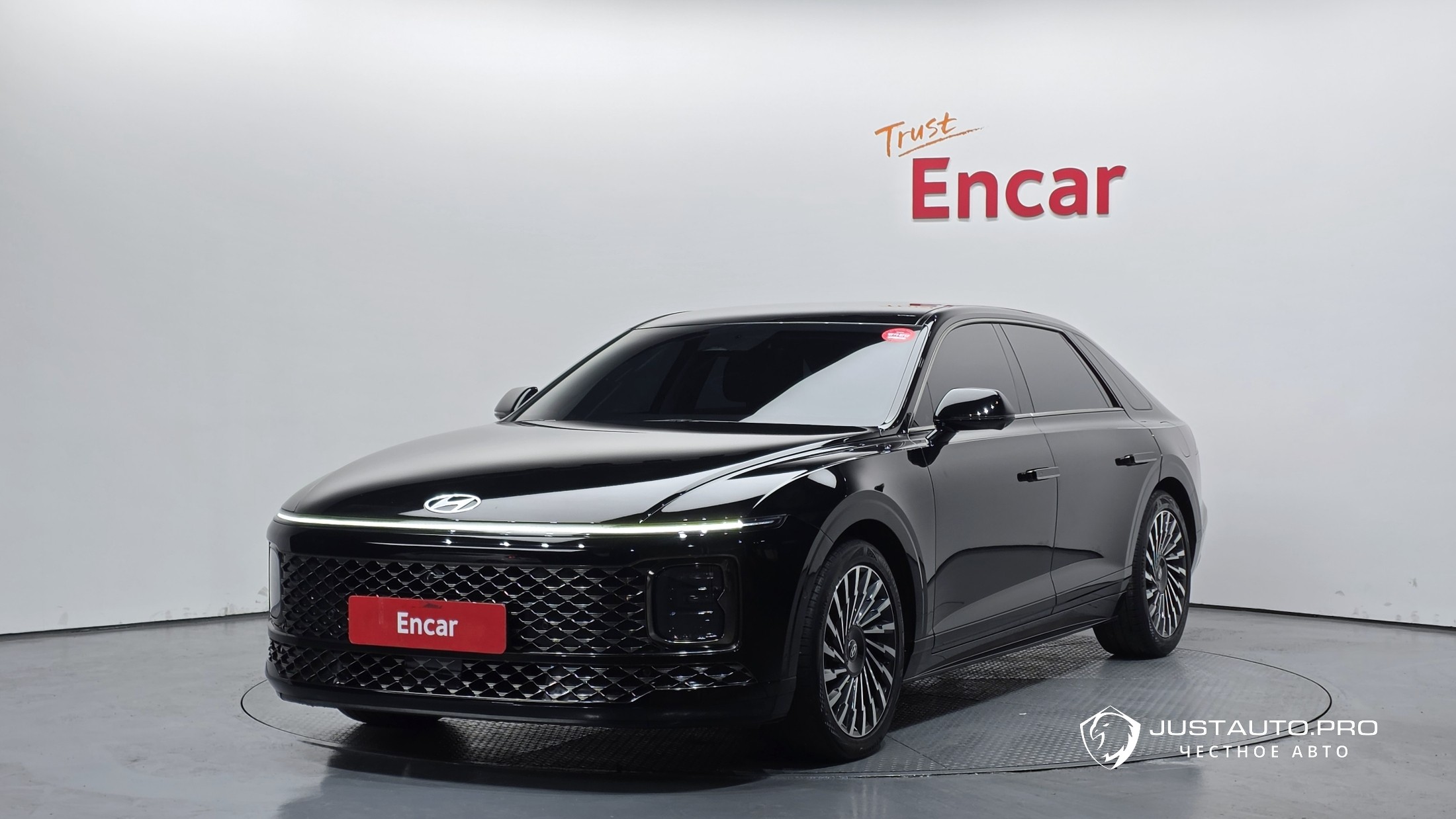 Автомобиль Hyundai Grandeur