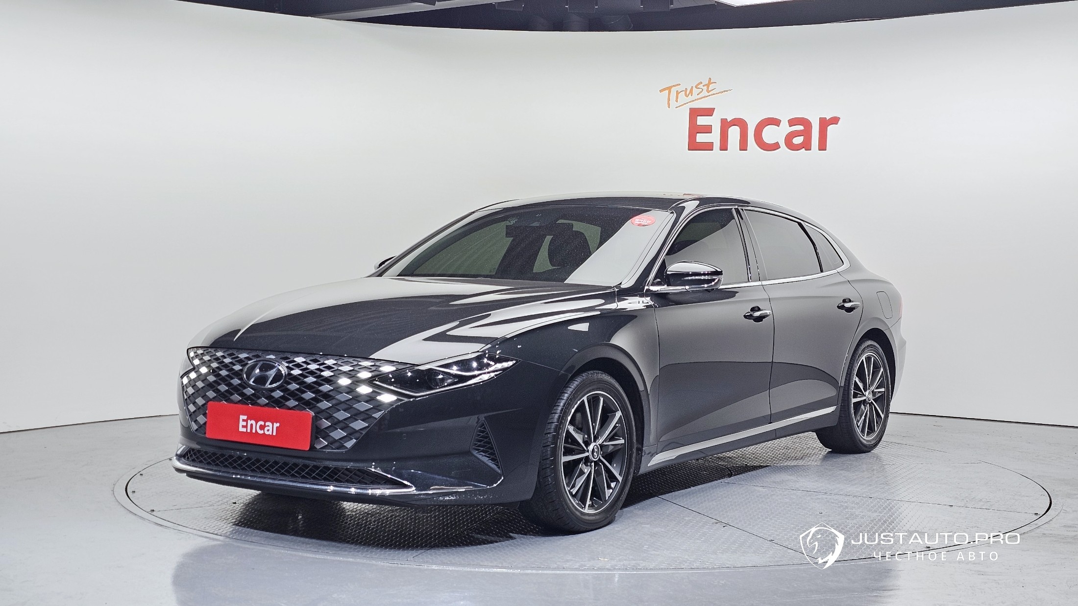 Автомобиль Hyundai Grandeur