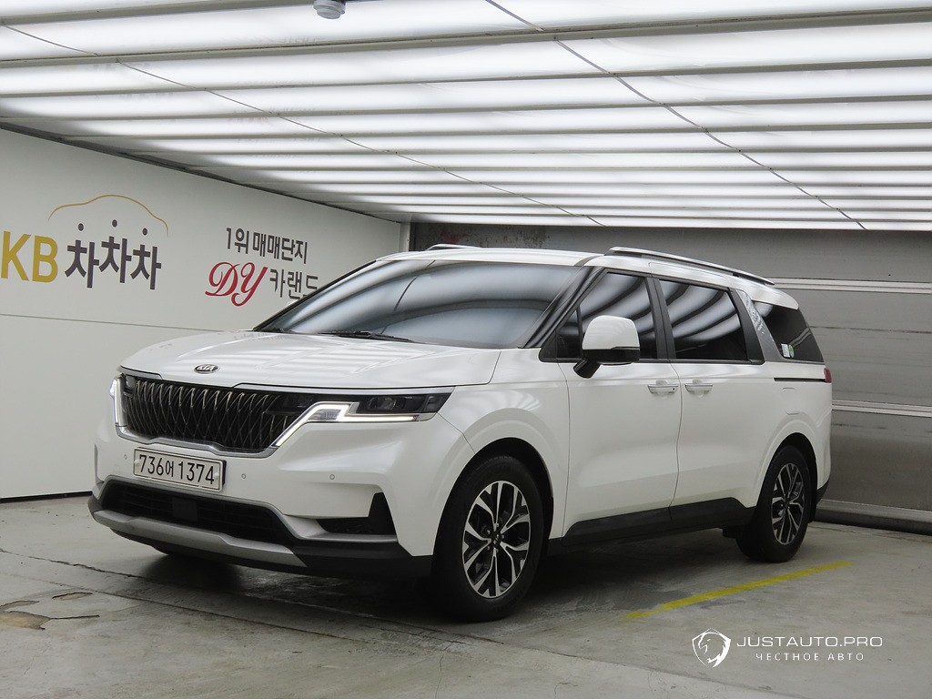 Автомобиль Kia Canival