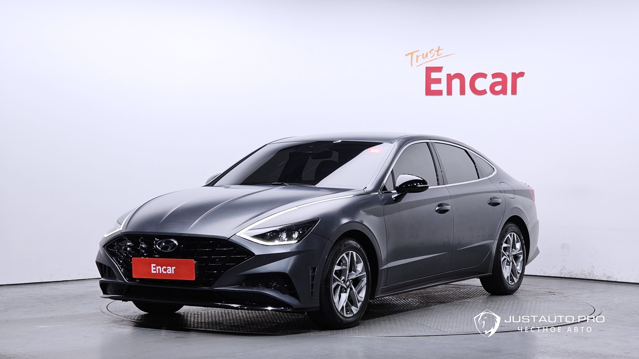 Автомобиль Hyundai Sonata