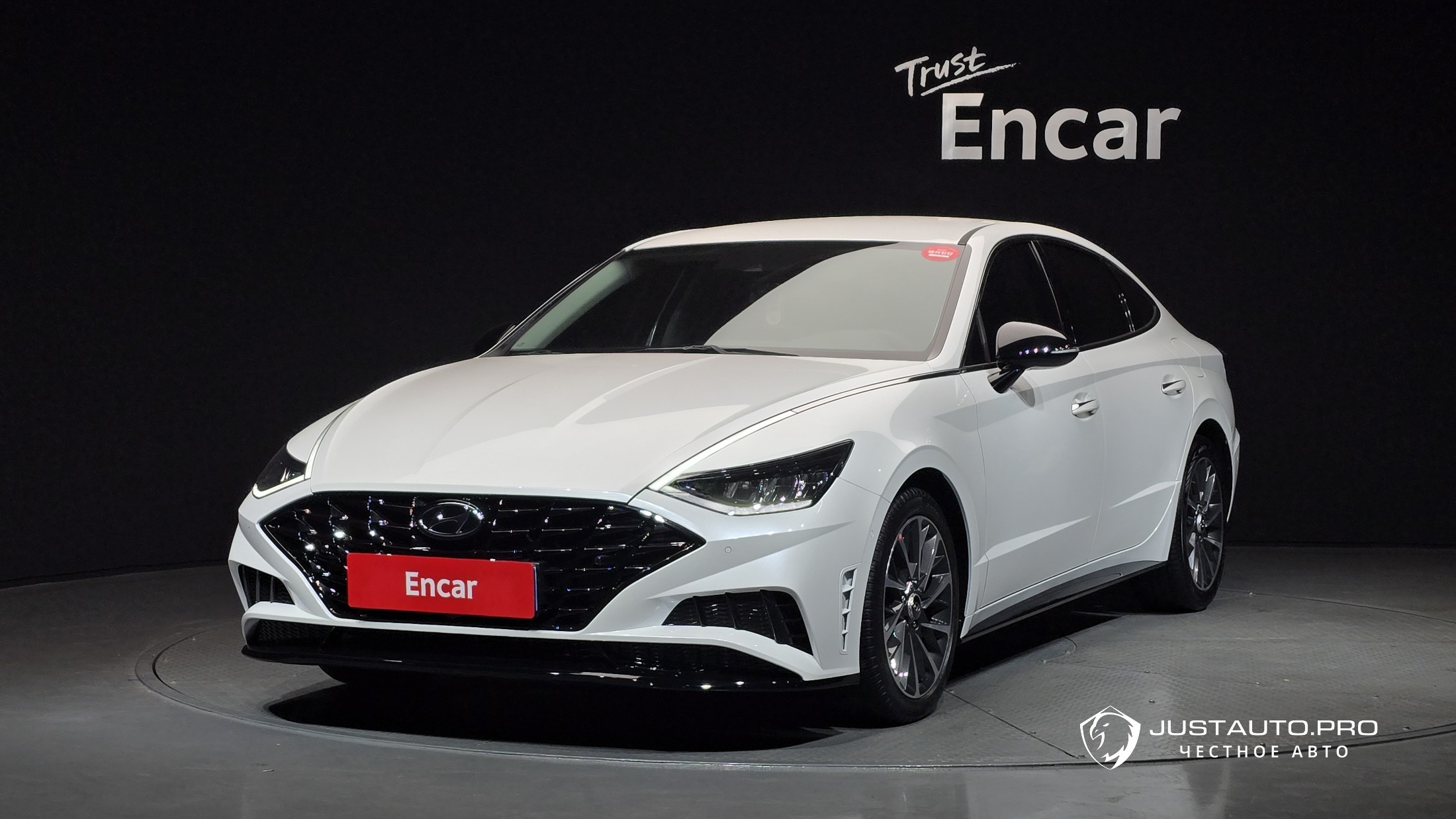 Автомобиль Hyundai Sonata