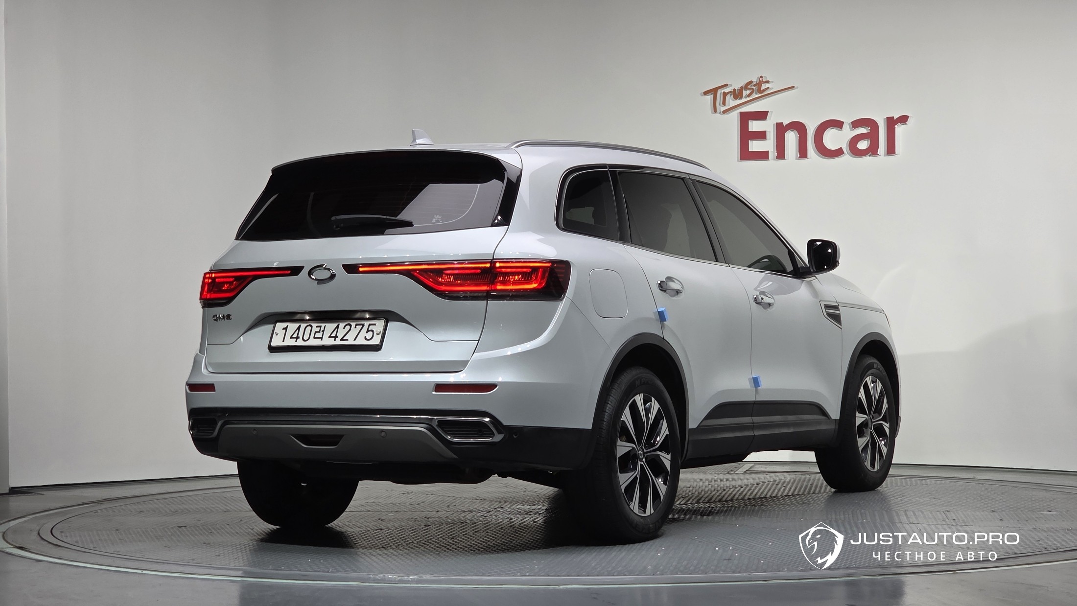 Автомобиль Renault-KoreaSamsung QM6