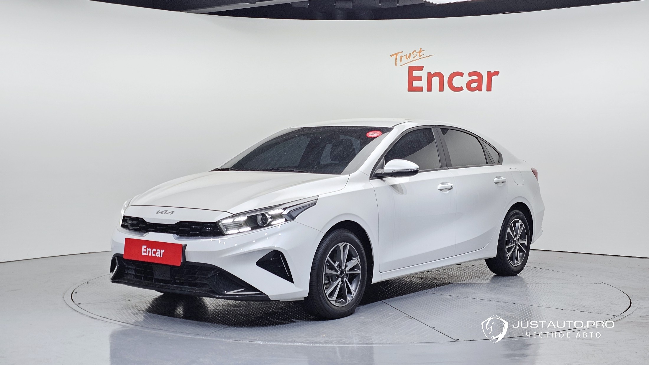 Автомобиль Kia K3