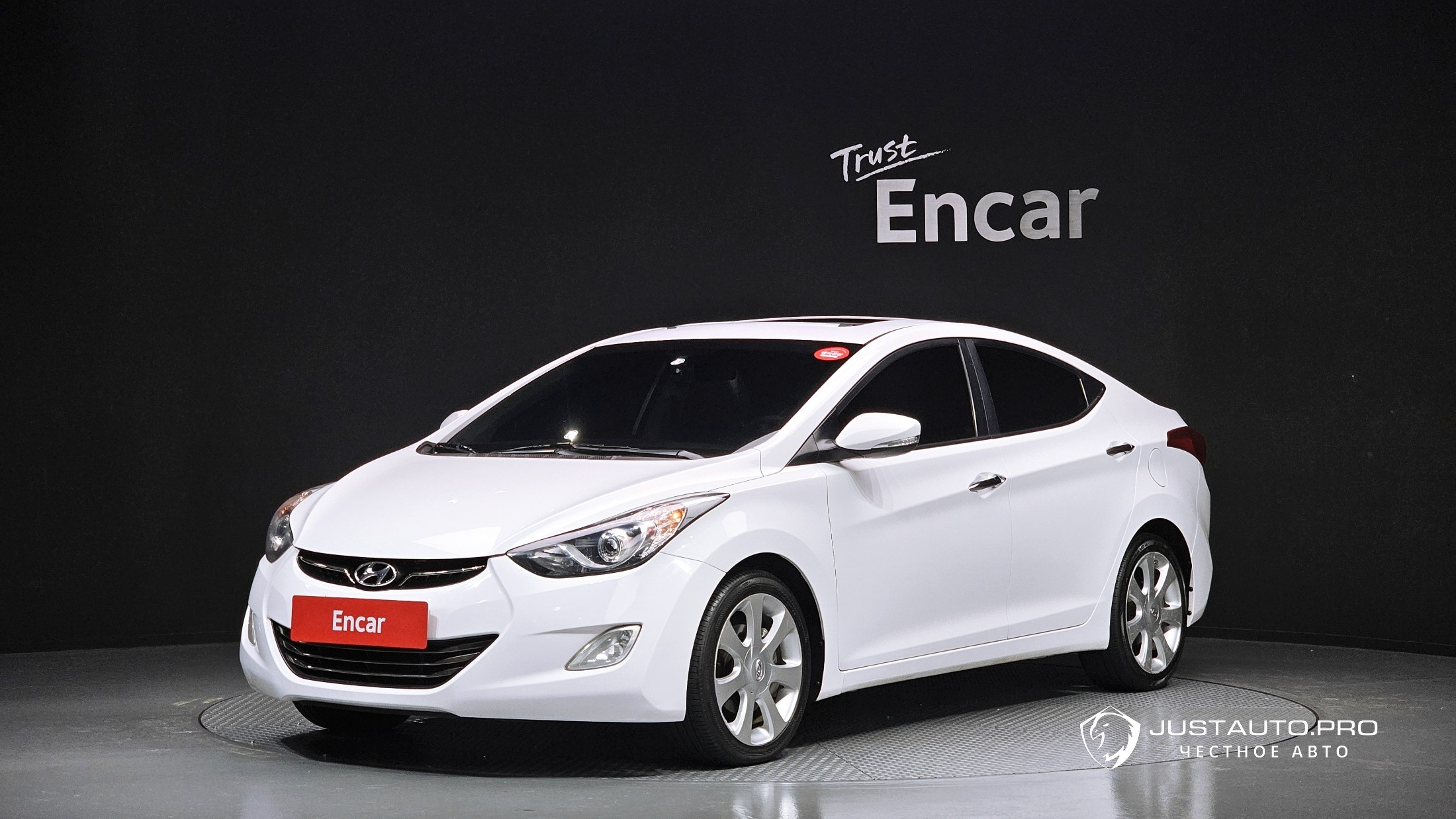 Автомобиль Hyundai AVANTE