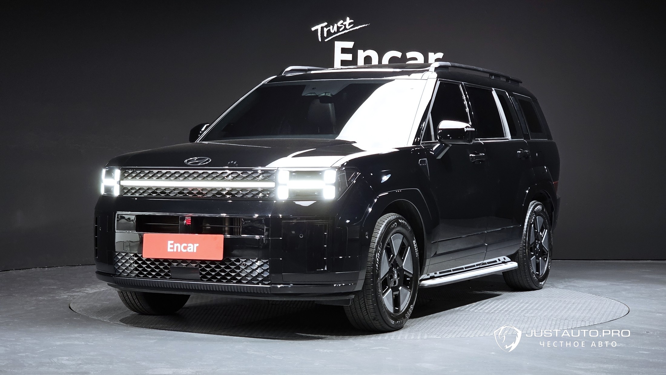 Автомобиль Hyundai Santafe