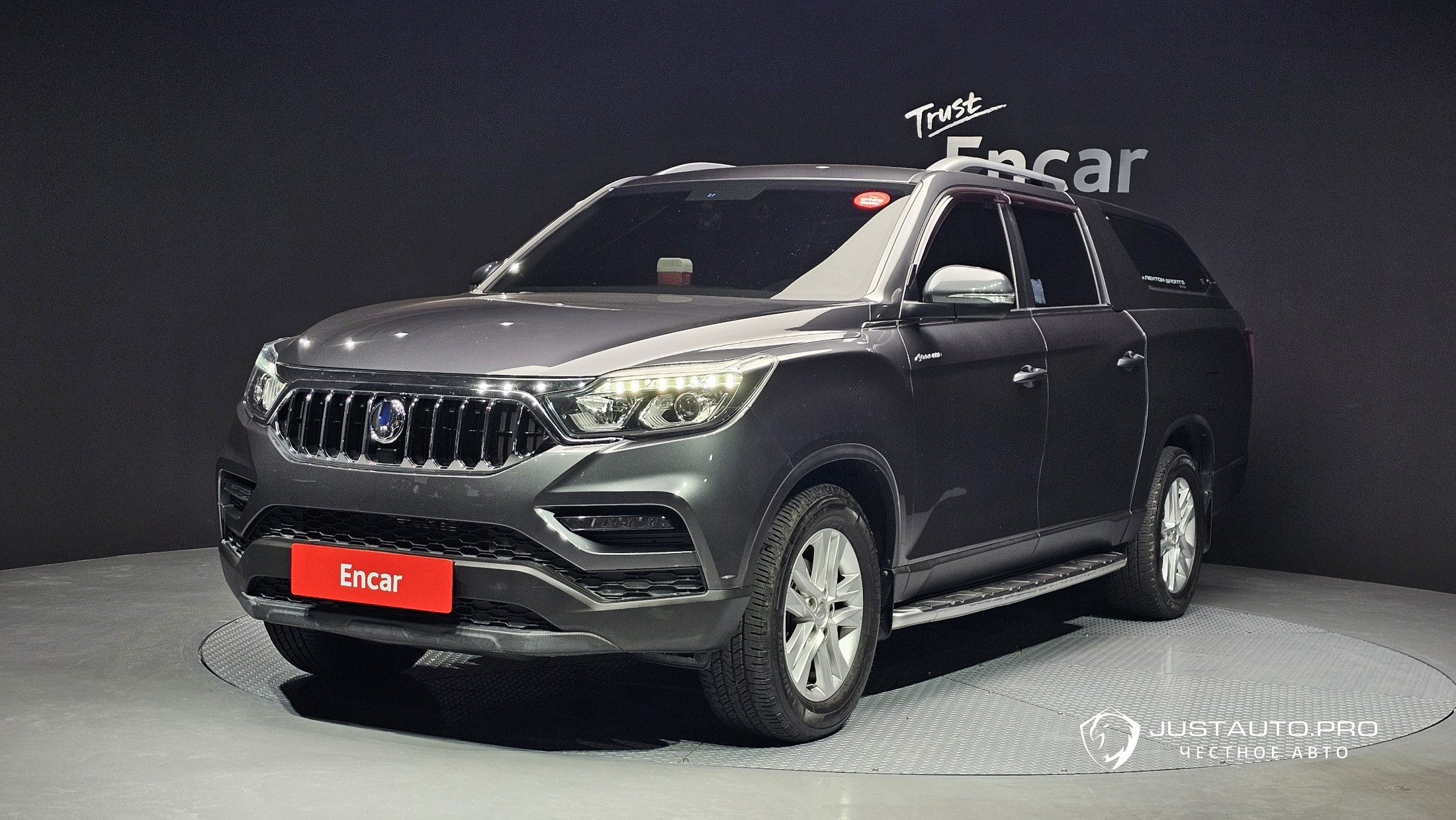 Автомобиль KG_Mobility_Ssangyong Rexton