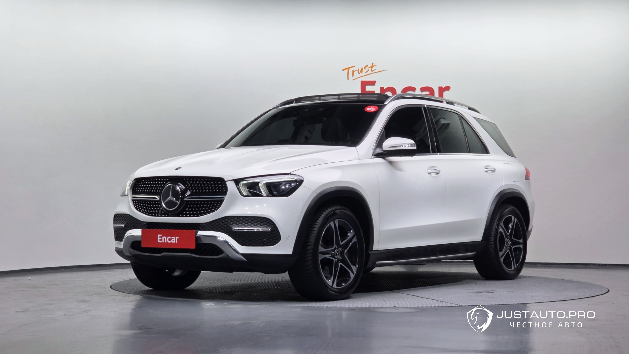 Автомобиль Mercedes-Benz GLE-Class