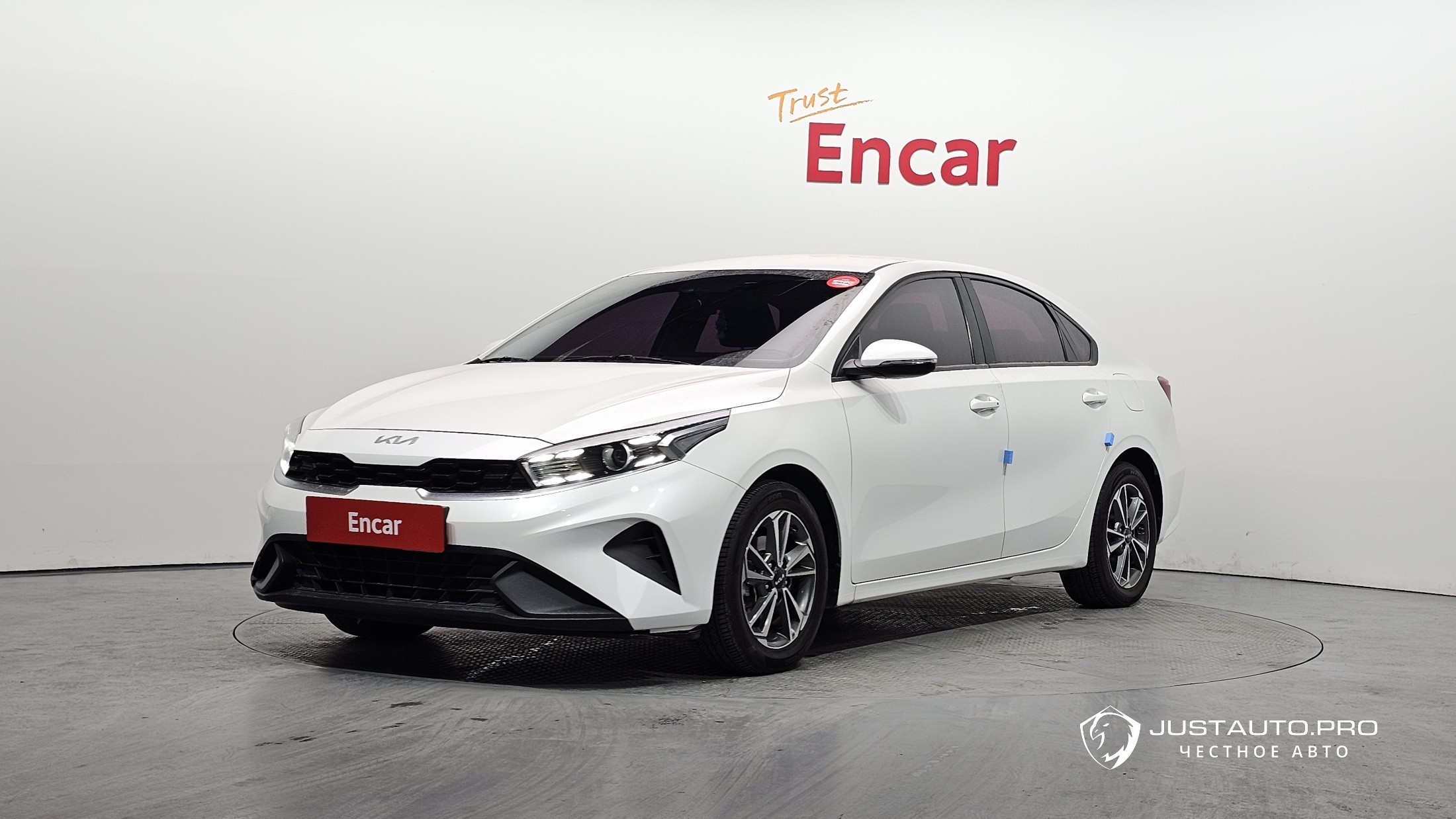 Автомобиль Kia K3