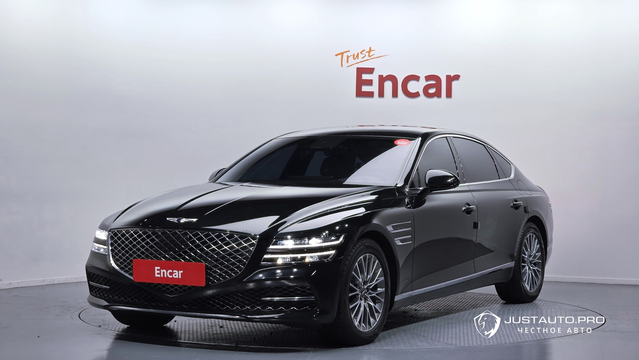 Автомобиль Genesis G80