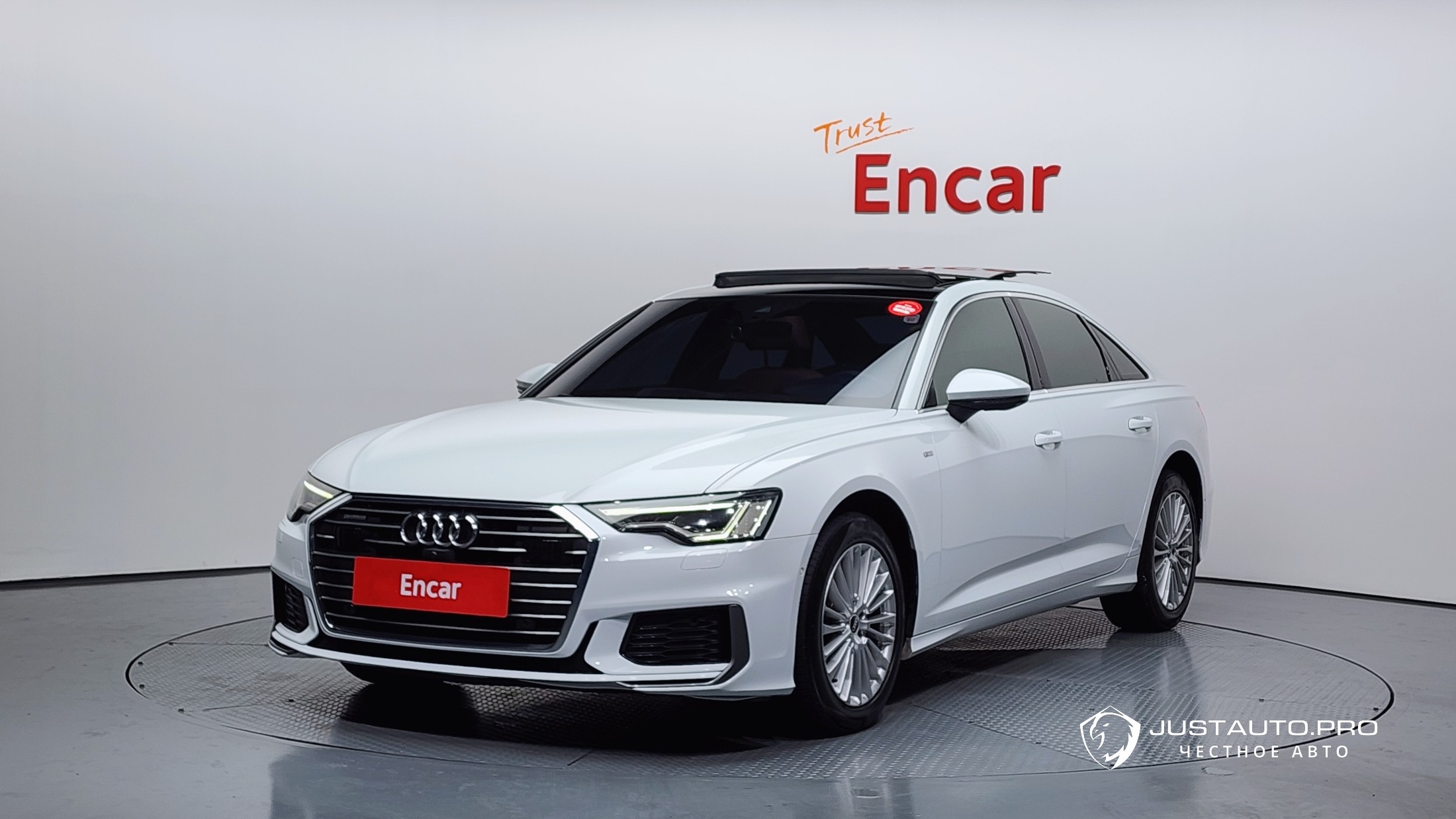 Автомобиль Audi A6