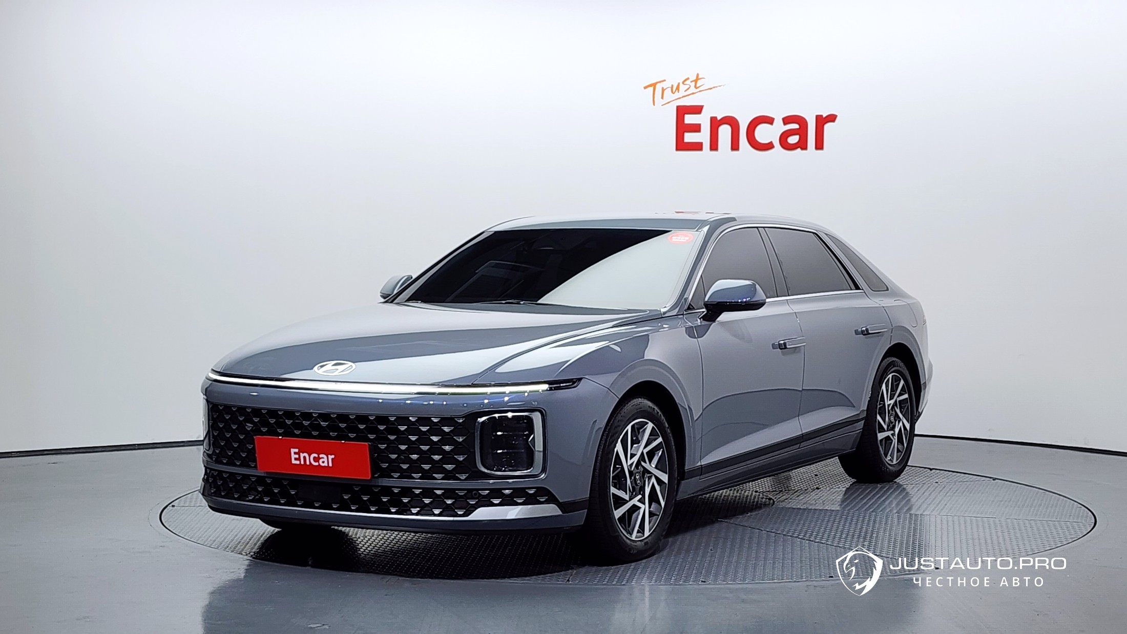 Автомобиль Hyundai Grandeur