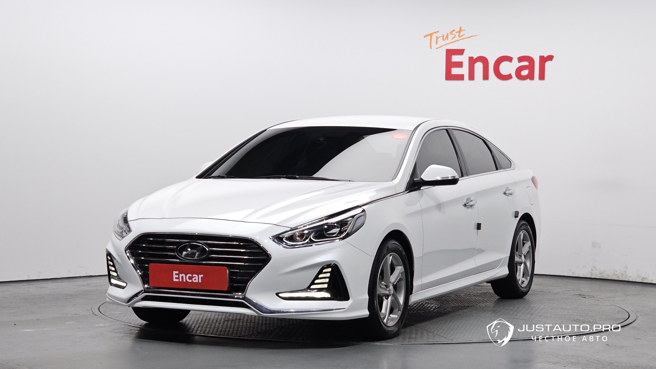 Автомобиль Hyundai Sonata