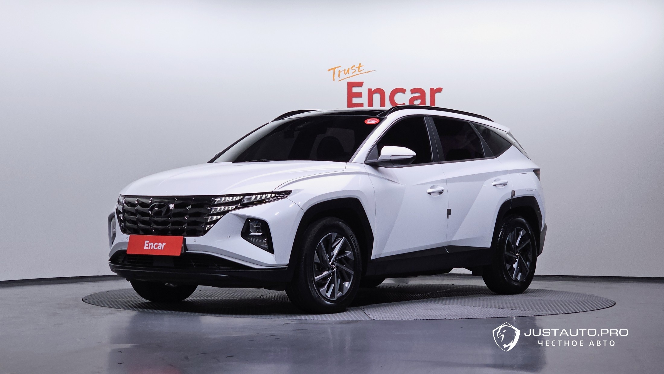 Автомобиль Hyundai Tucson