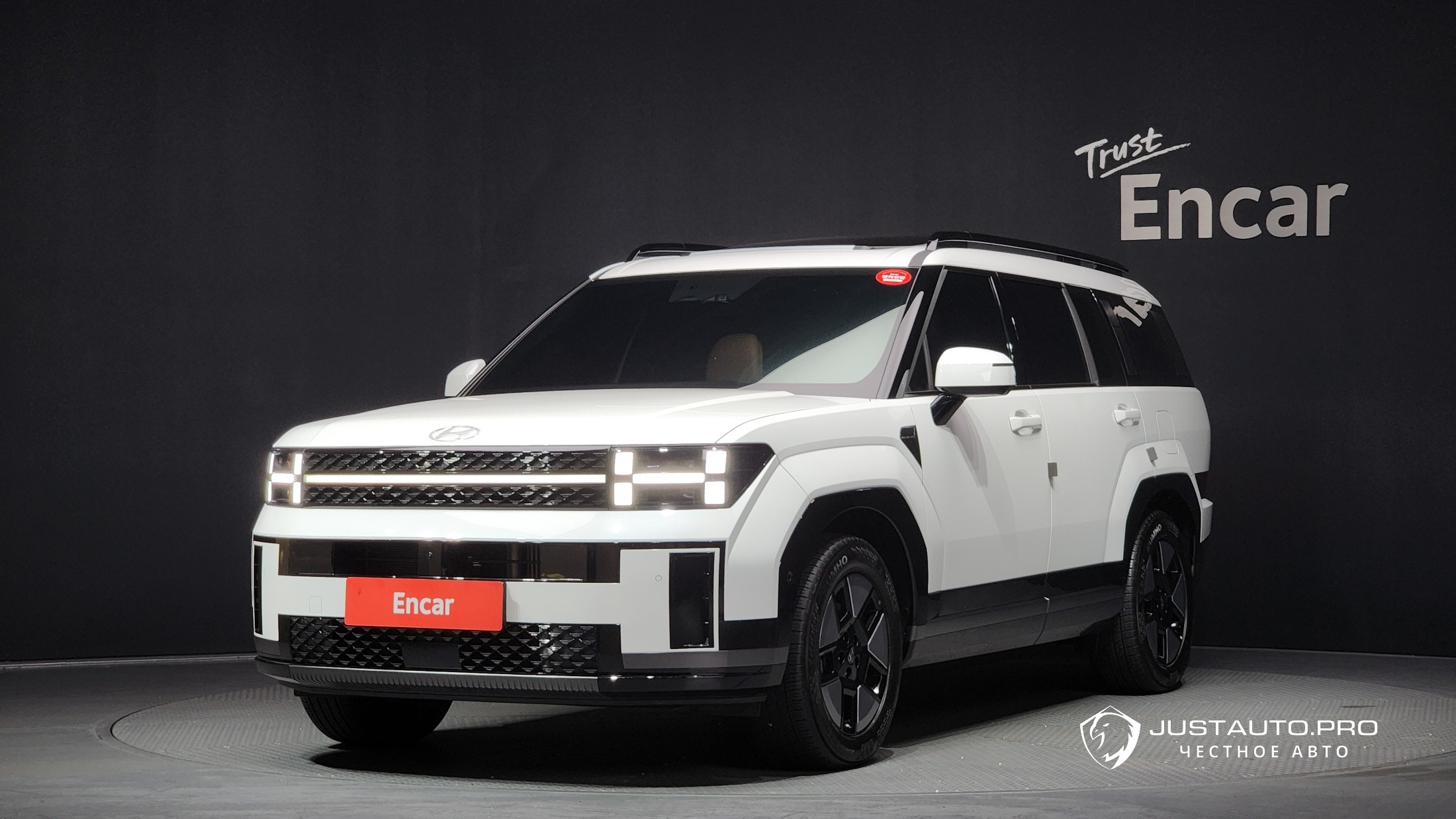 Автомобиль Hyundai Santafe