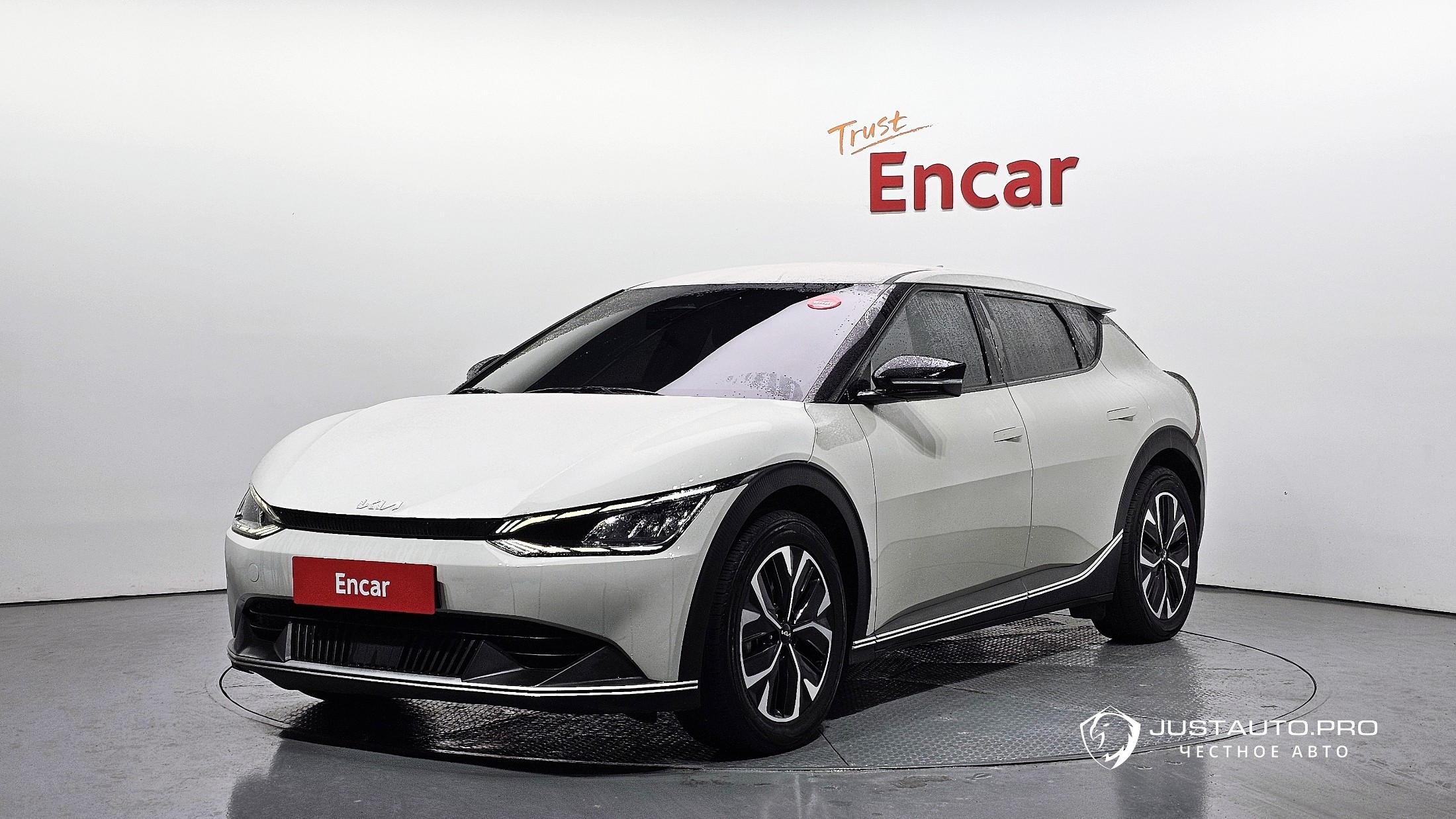 Автомобиль Kia EV6