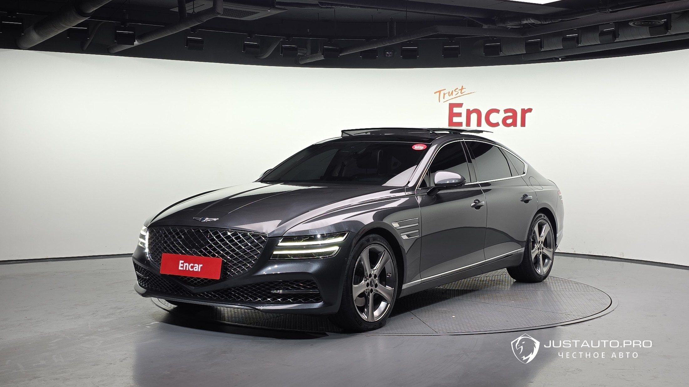 Автомобиль Genesis G80