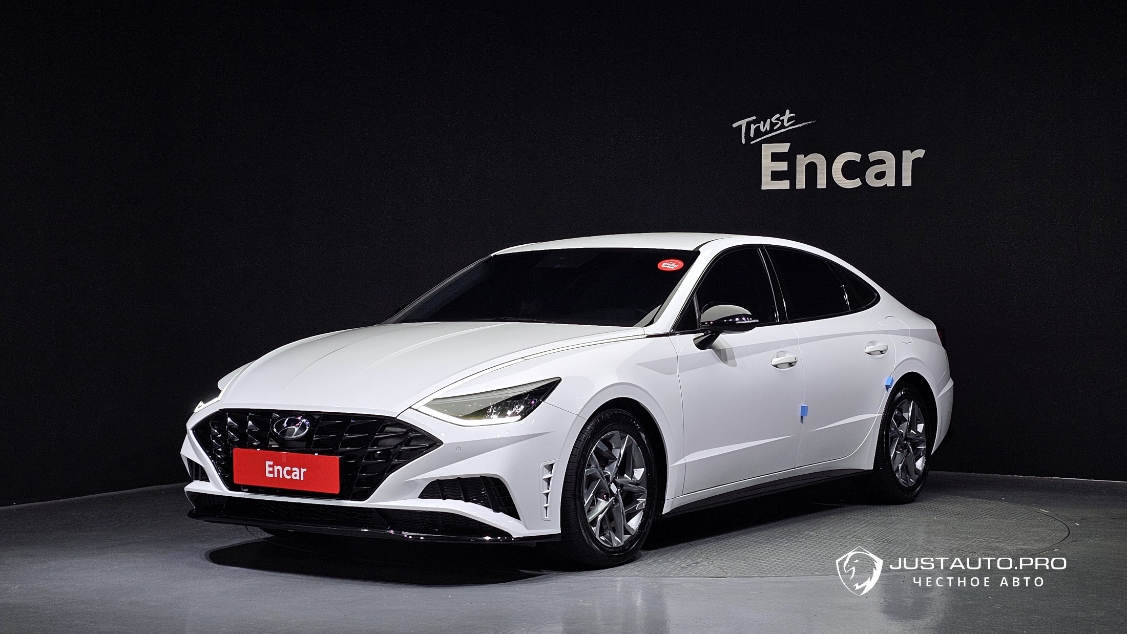 Автомобиль Hyundai Sonata