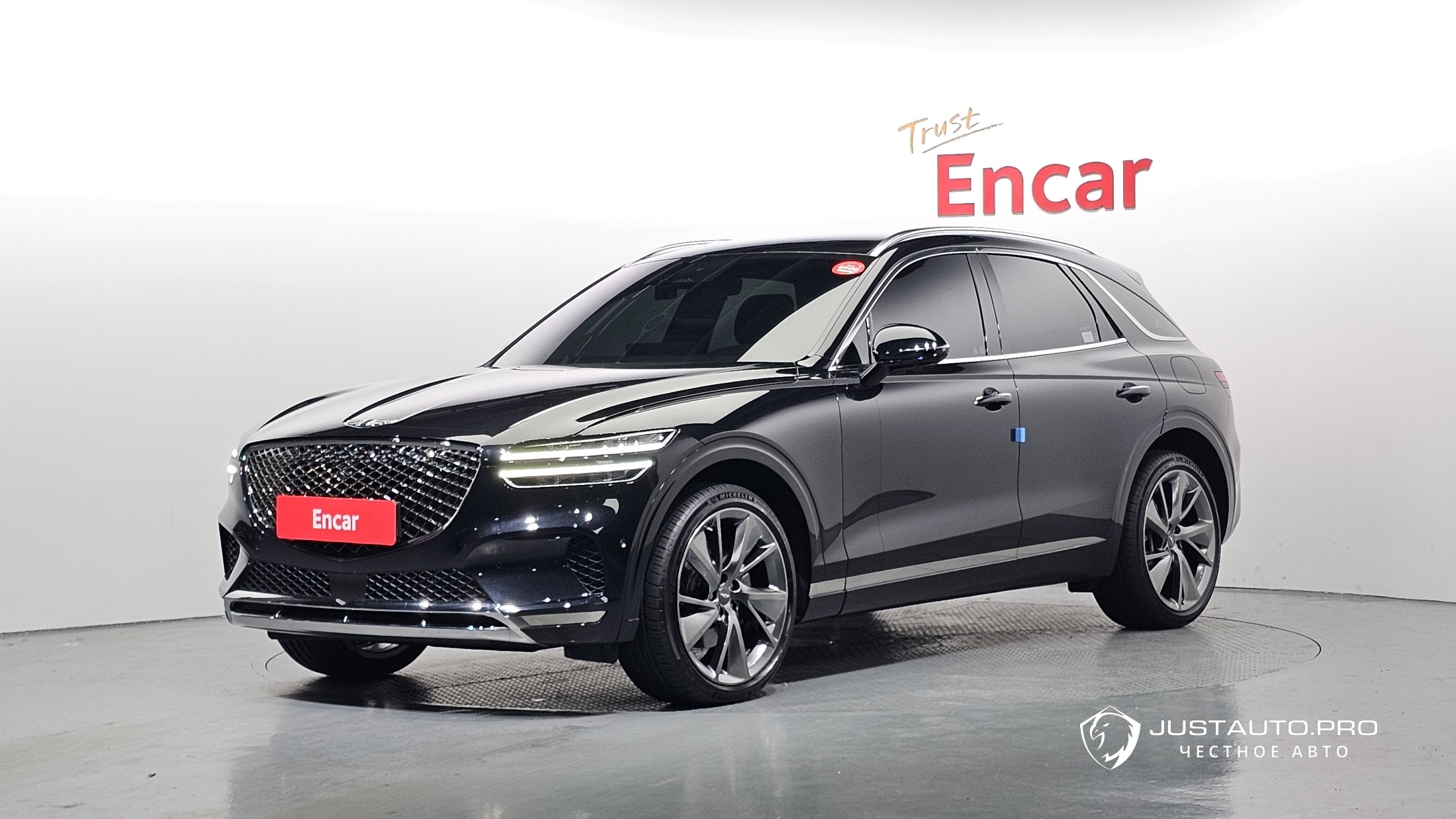 Автомобиль Genesis GV70