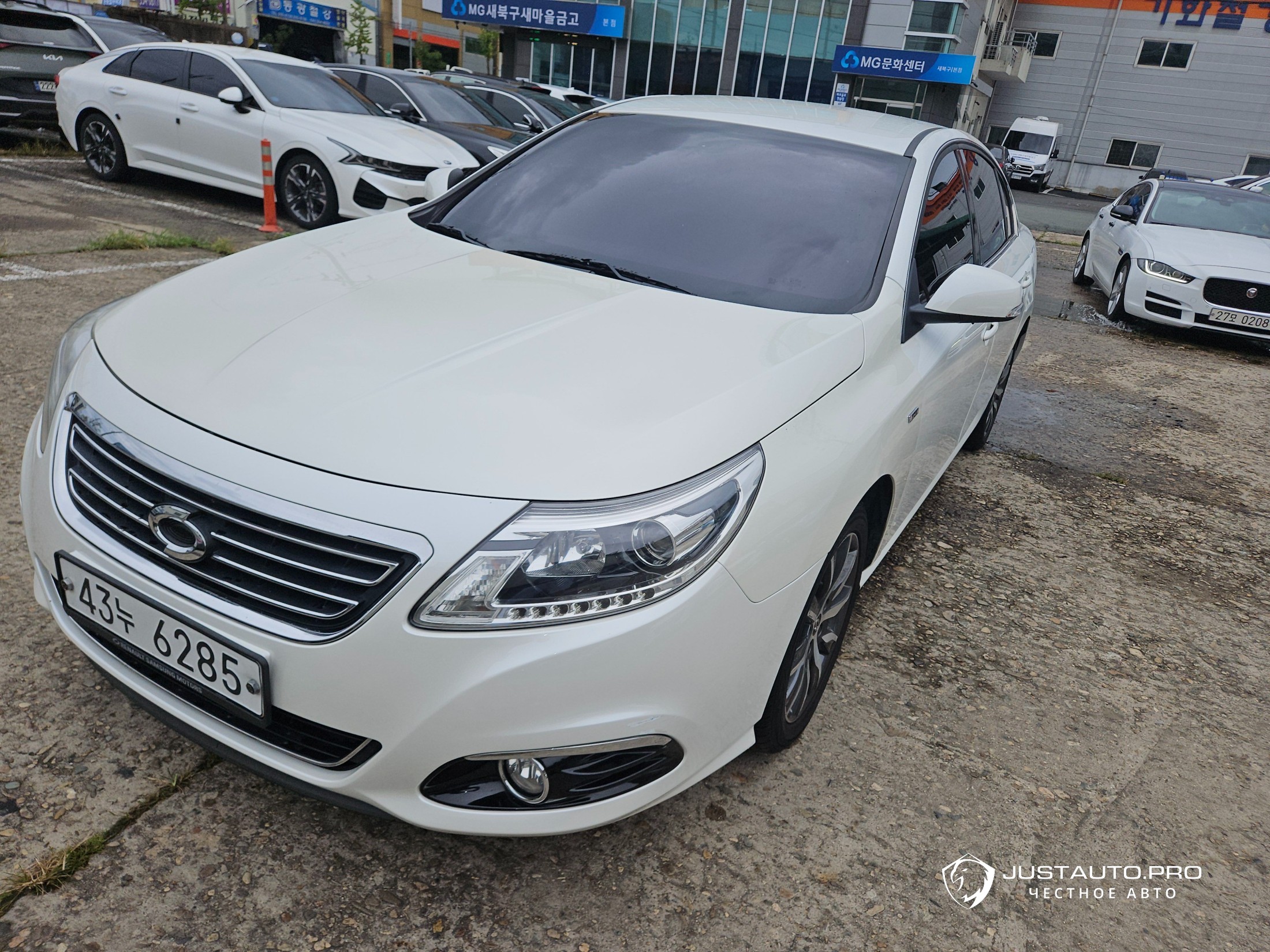 Автомобиль Renault-KoreaSamsung SM5 