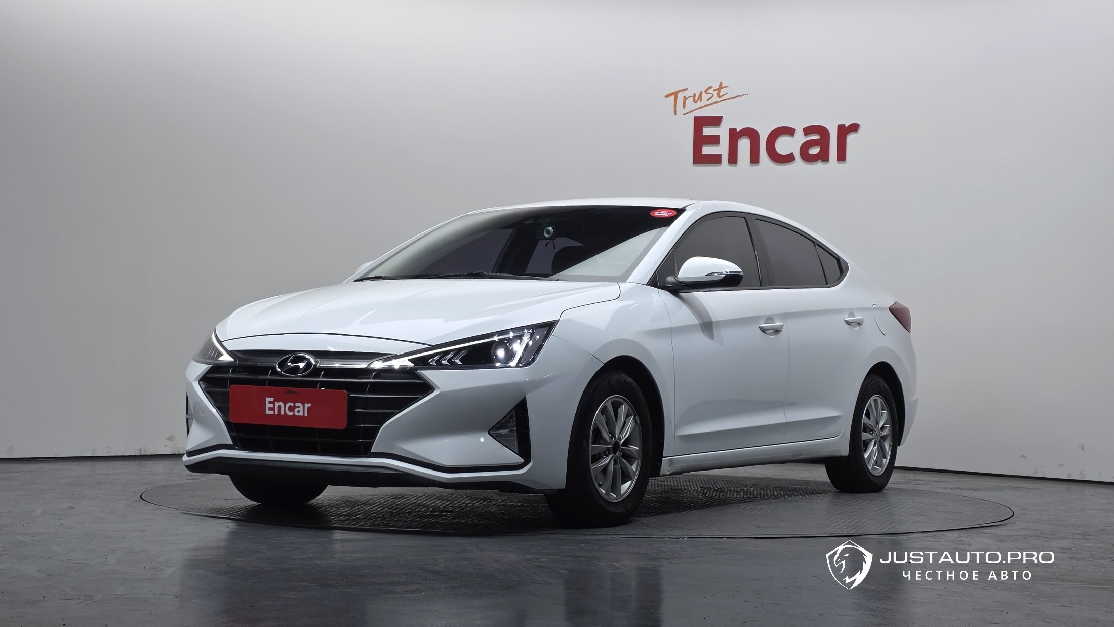 Автомобиль Hyundai AVANTE