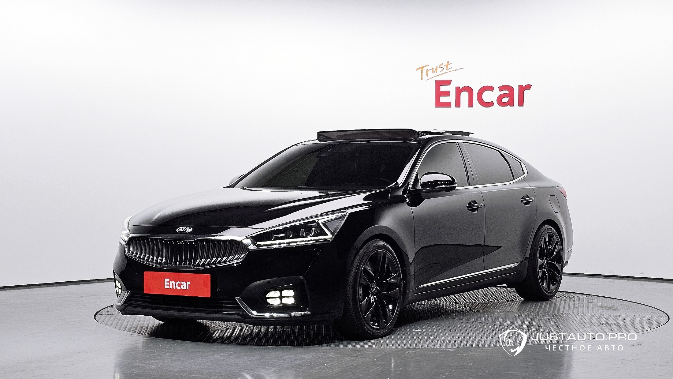 Автомобиль Kia K7