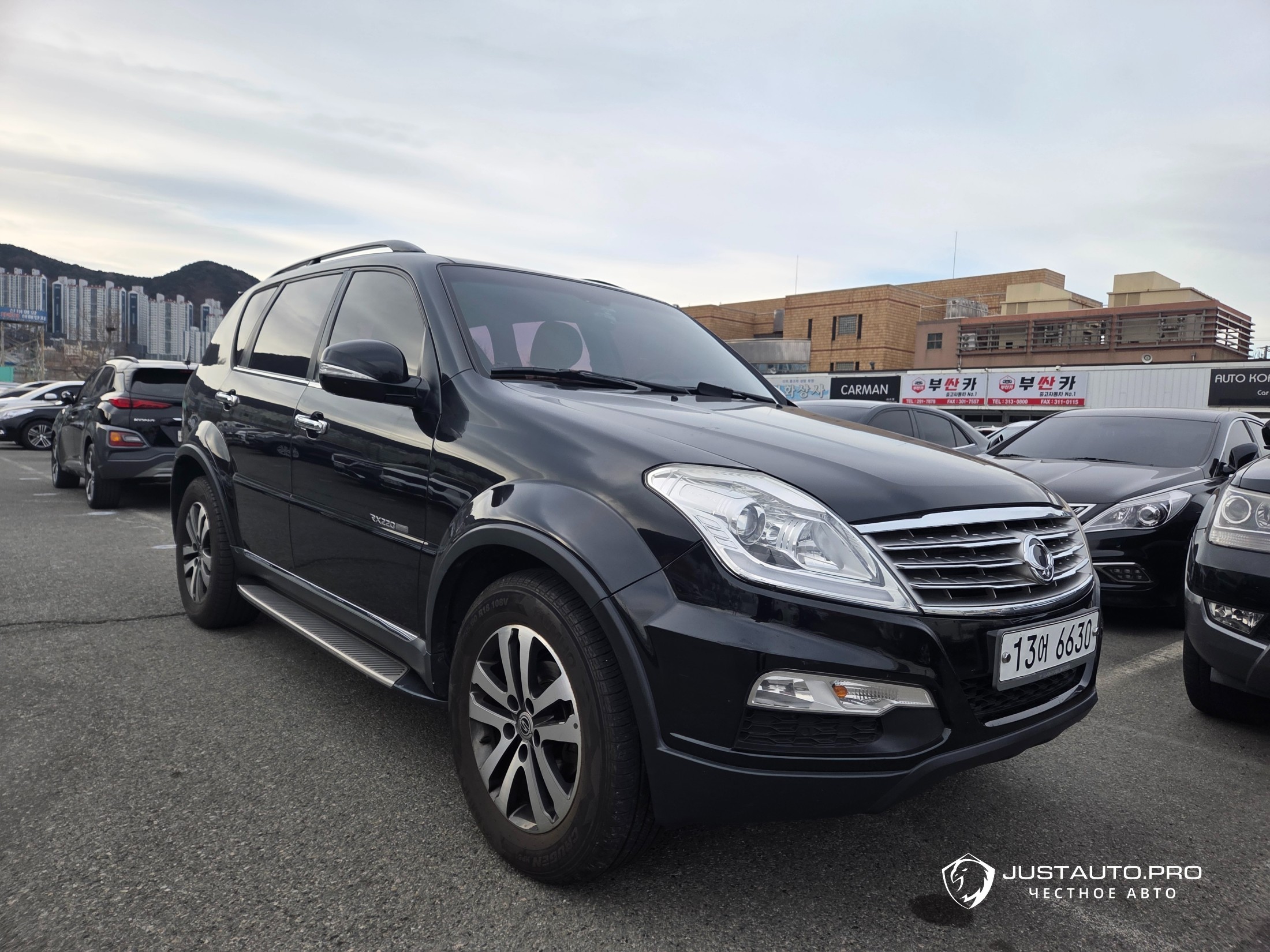 Автомобиль KG_Mobility_Ssangyong Rexton