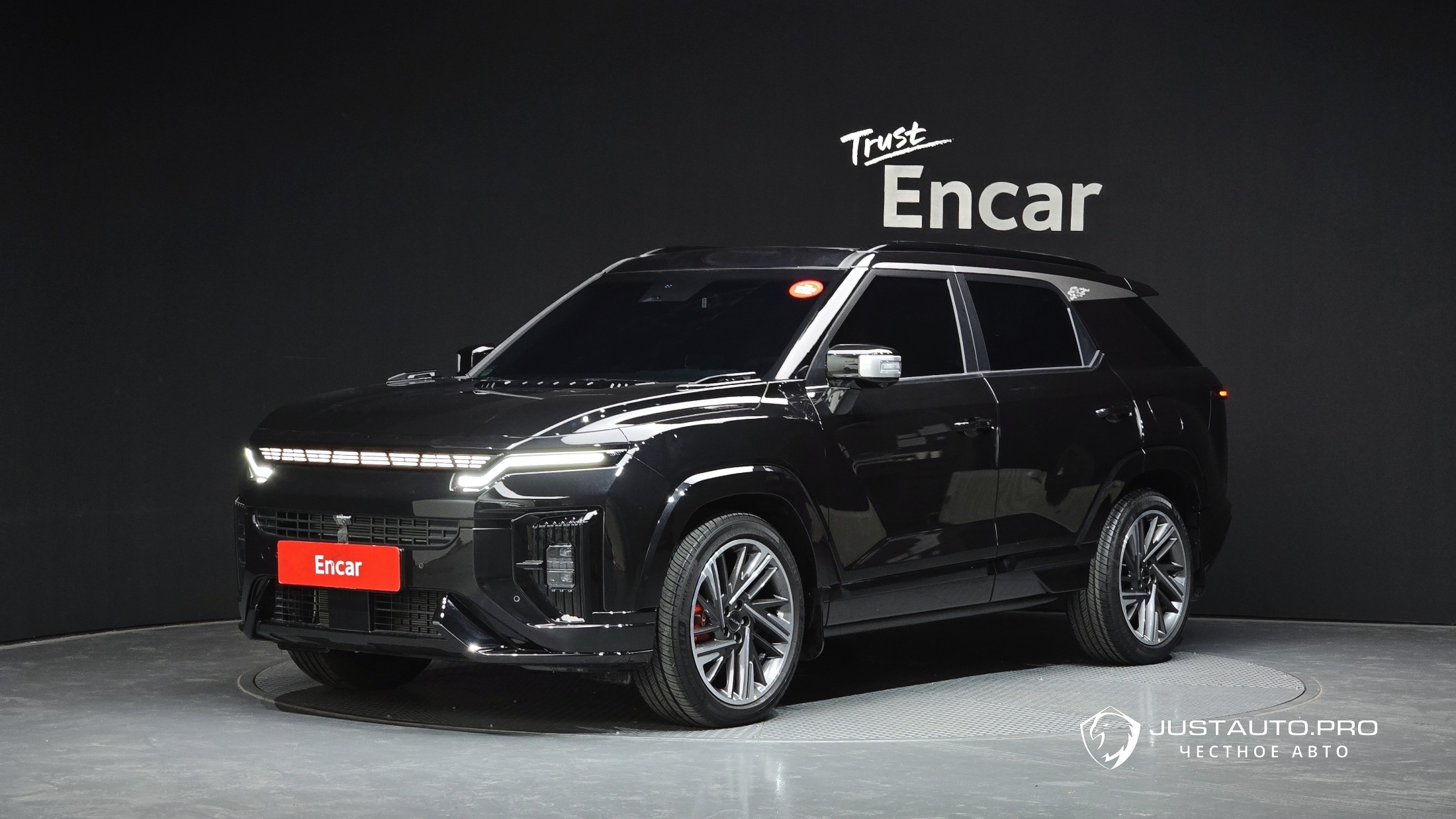 Автомобиль KG_Mobility_Ssangyong Actyon