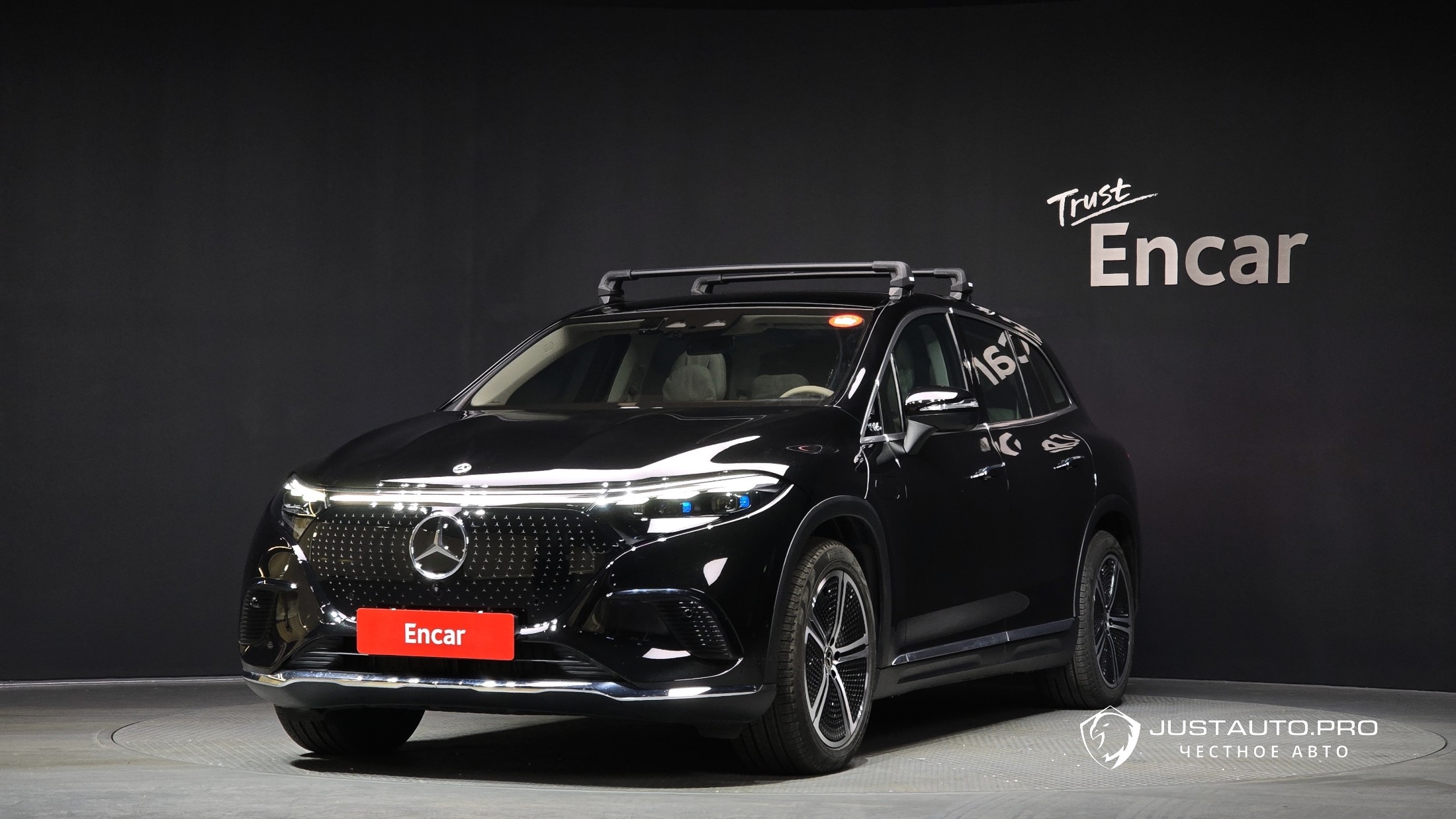 Автомобиль Mercedes-Benz EQS