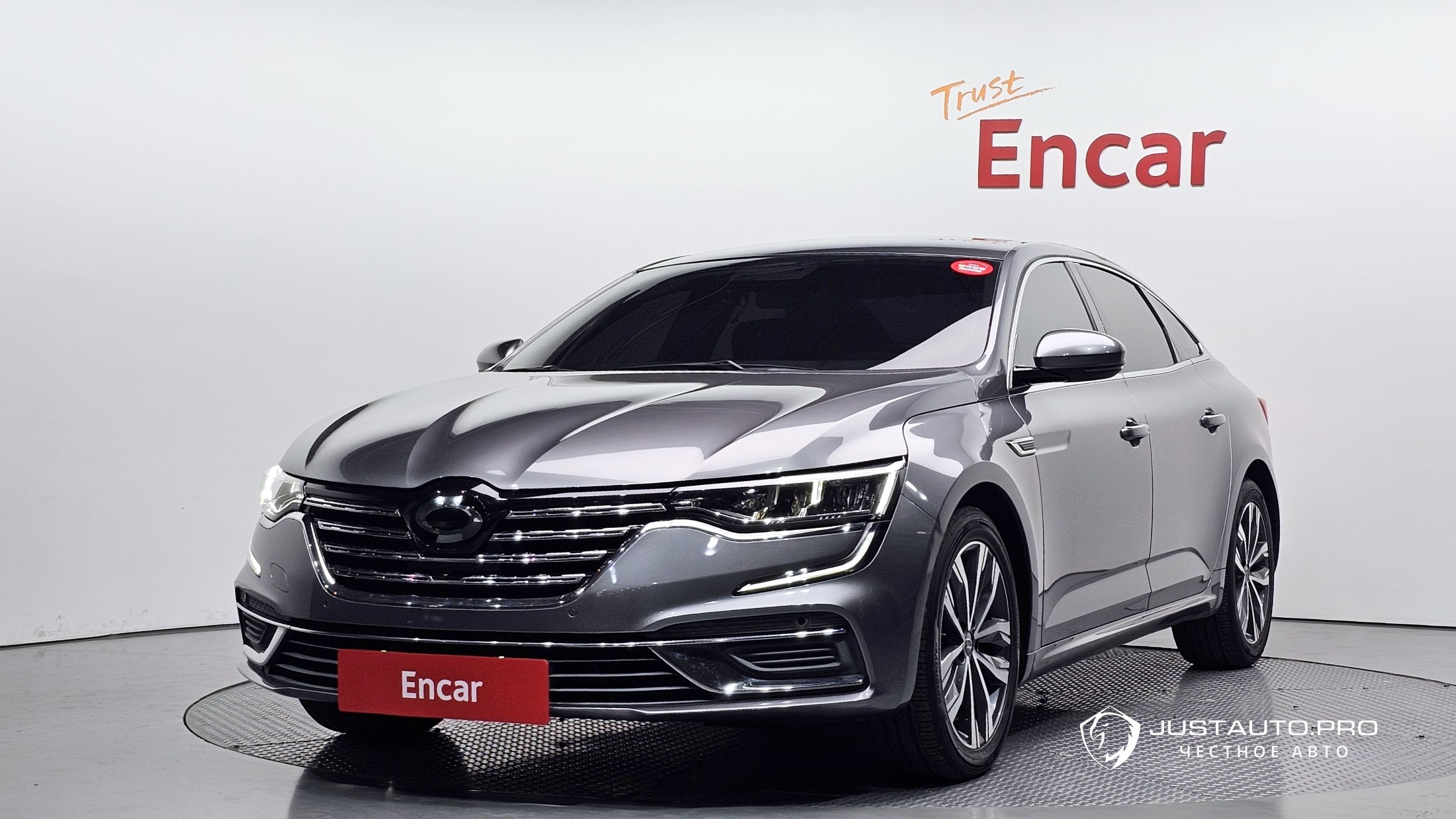 Автомобиль Renault-KoreaSamsung SM6