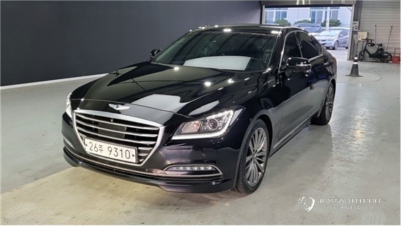 Автомобиль Hyundai Genesis