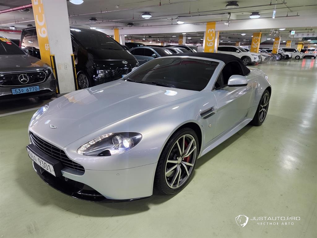 Автомобиль Astonmartin Vantage