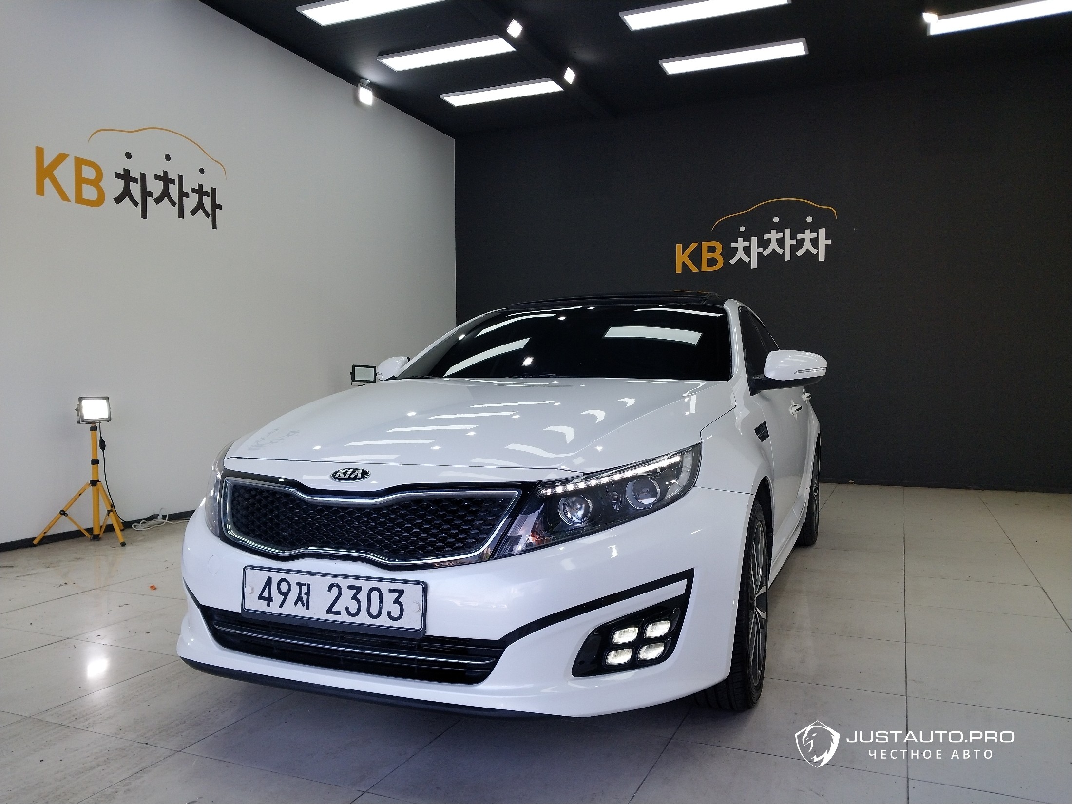 Автомобиль Kia K5