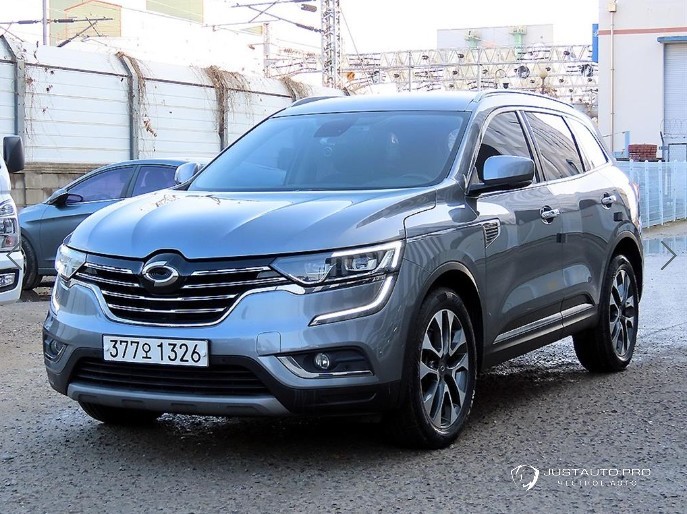 Автомобиль Renault-KoreaSamsung QM6