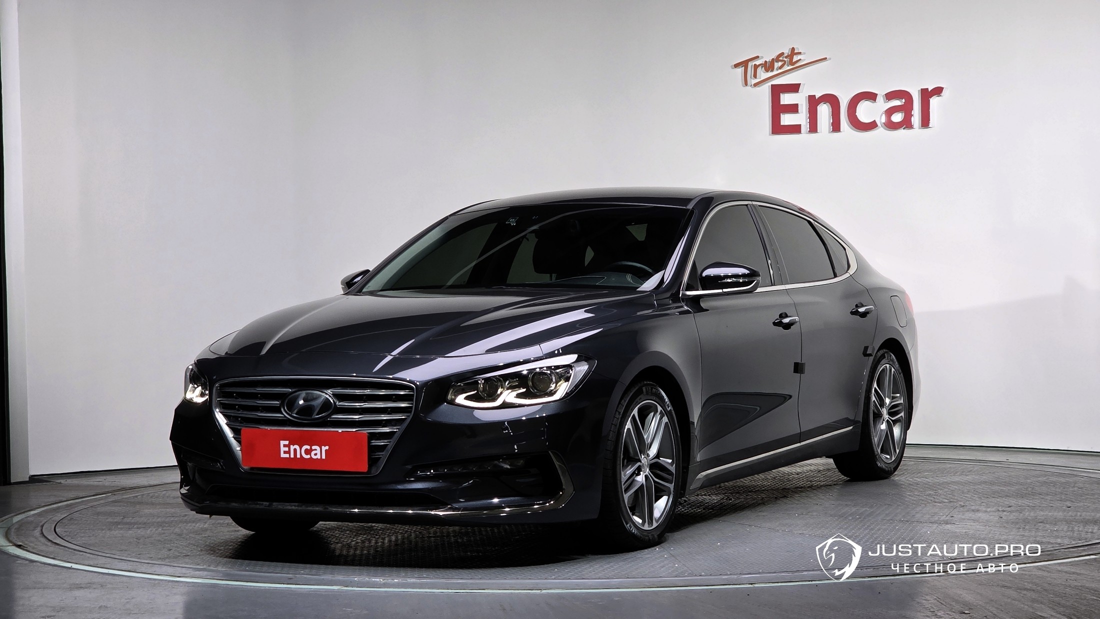 Автомобиль Hyundai Grandeur