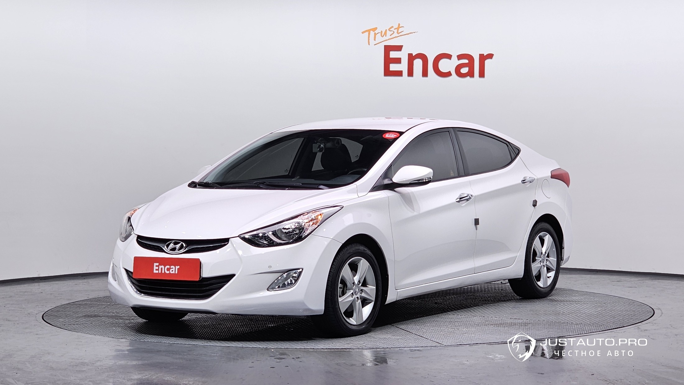 Автомобиль Hyundai AVANTE