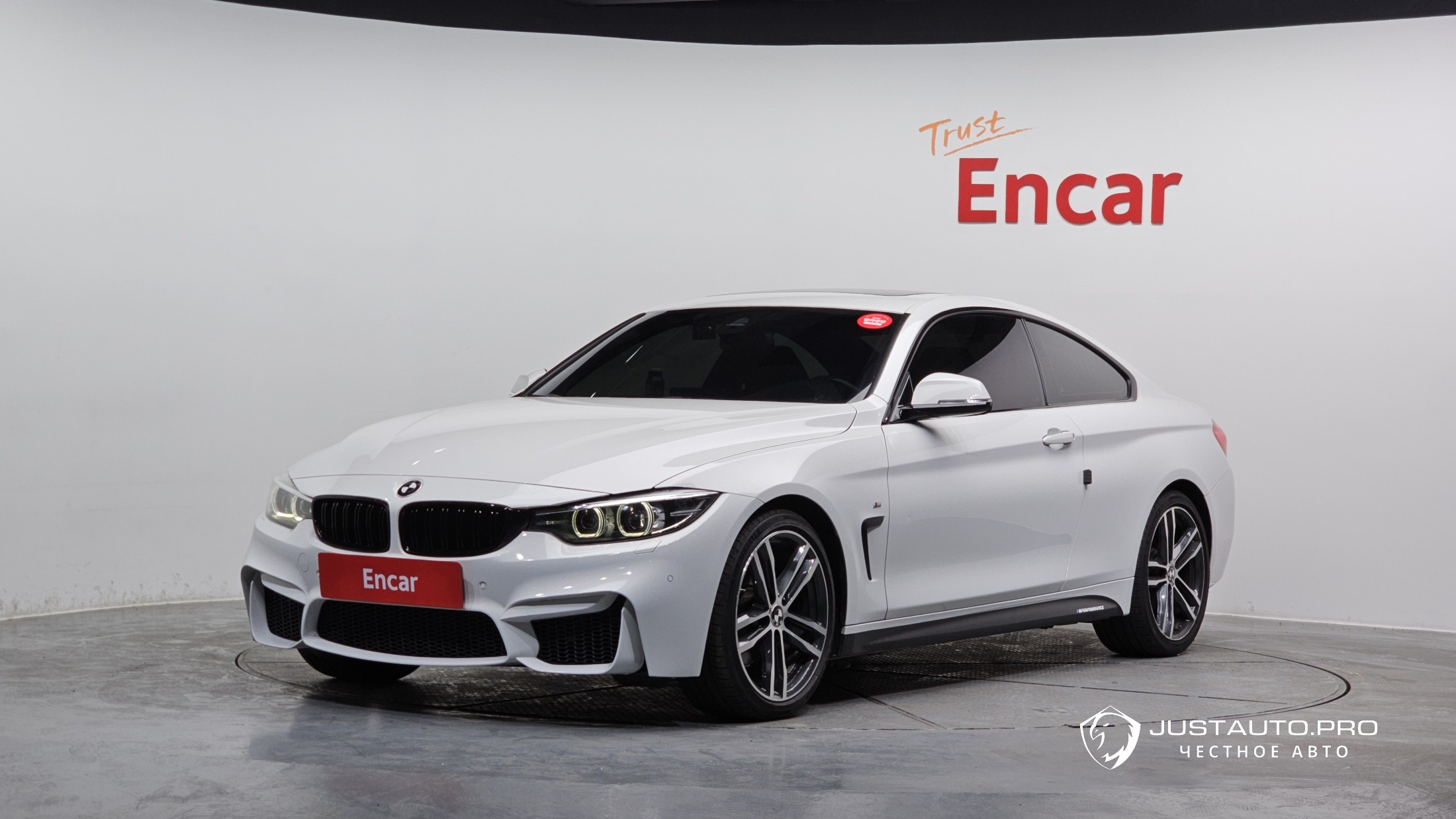 Автомобиль BMW 4-Series