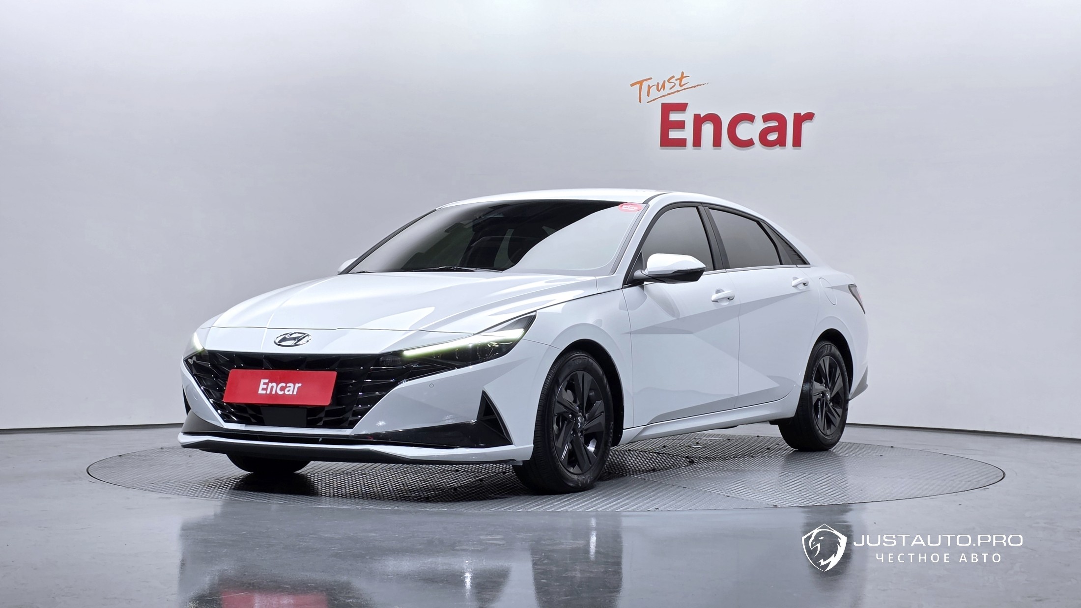 Автомобиль Hyundai AVANTE