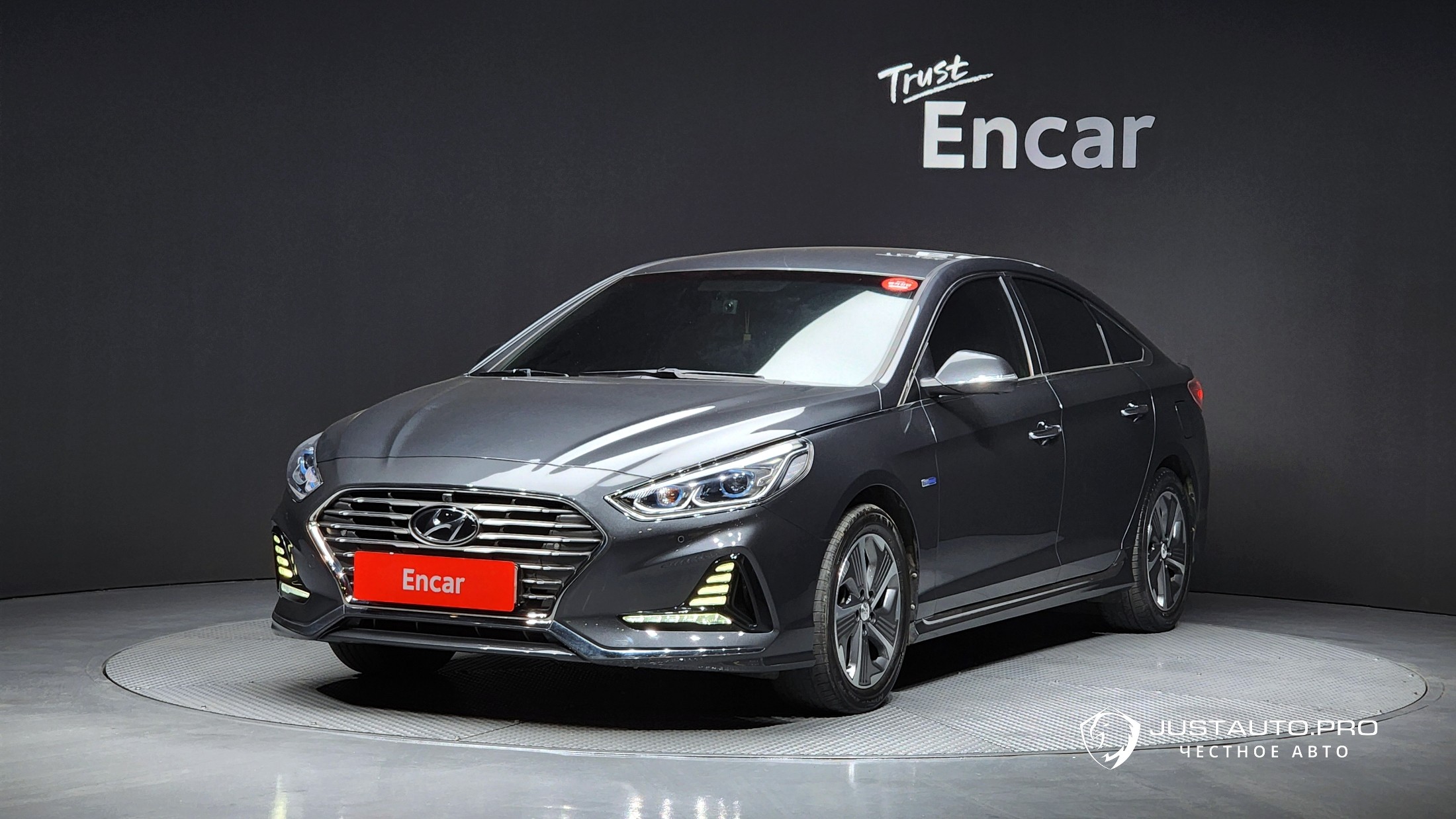 Автомобиль Hyundai Sonata
