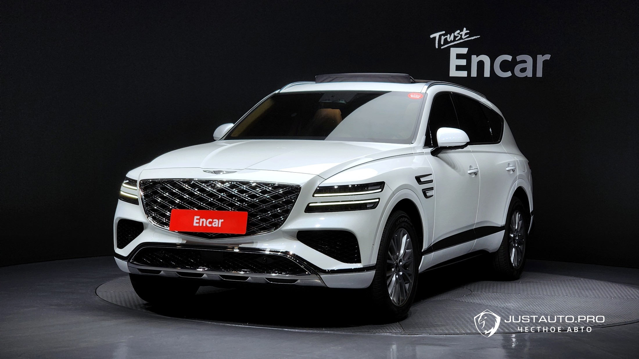 Автомобиль Genesis GV80