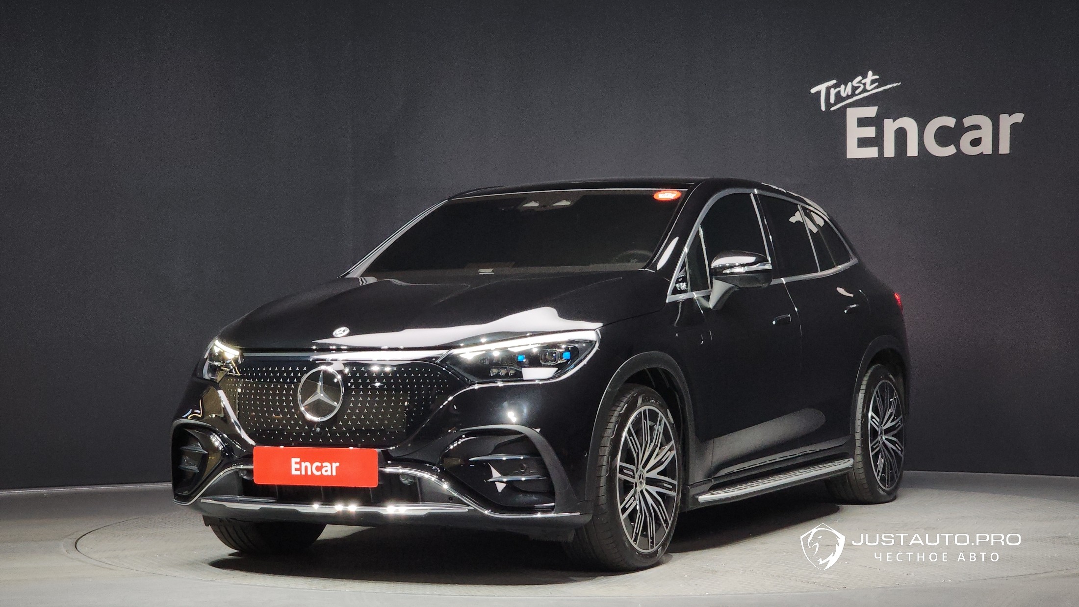 Автомобиль Mercedes-Benz EQE