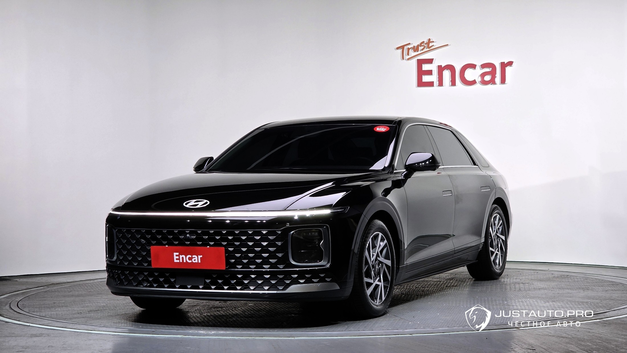 Автомобиль Hyundai Grandeur