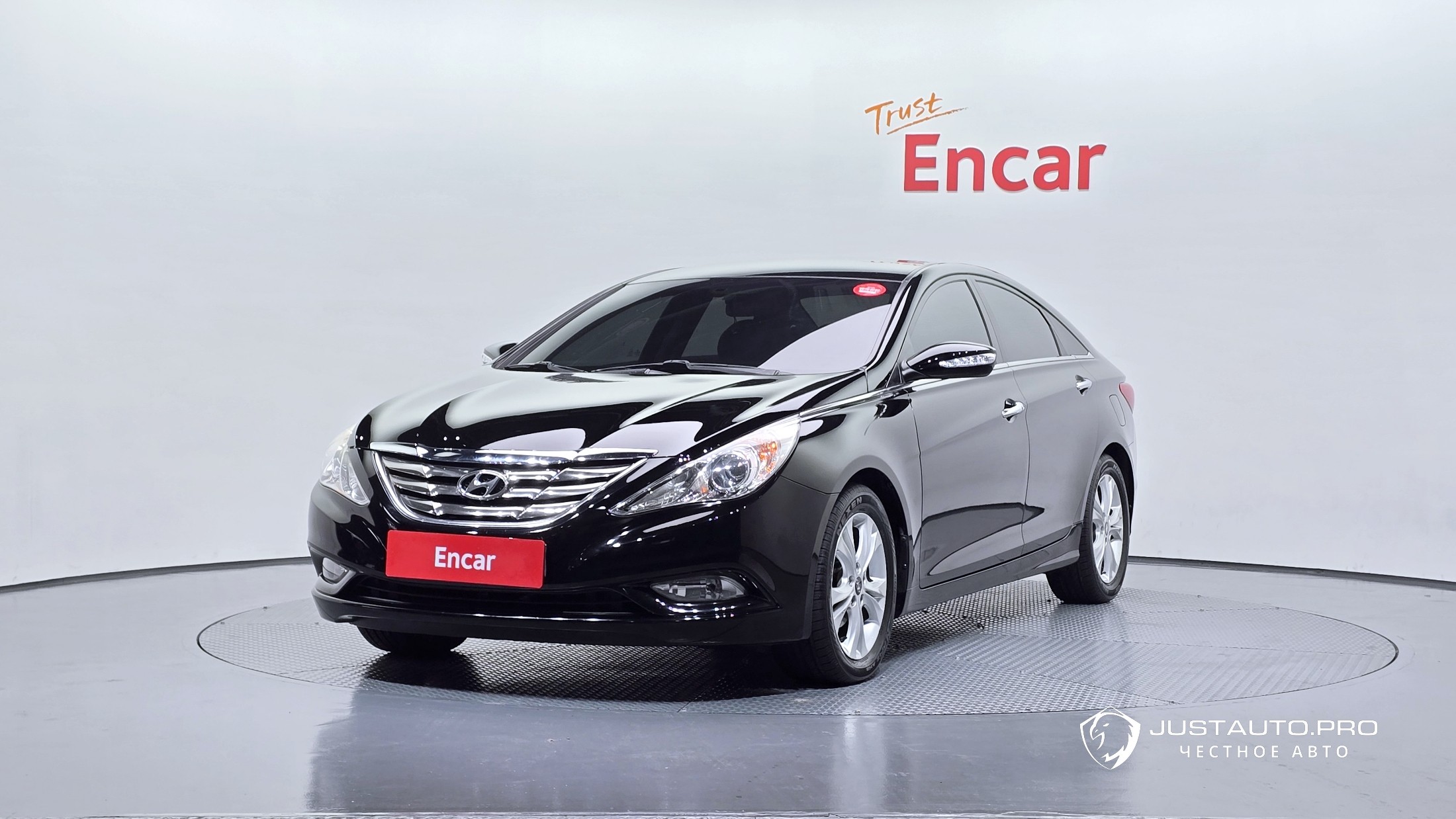 Автомобиль Hyundai Sonata