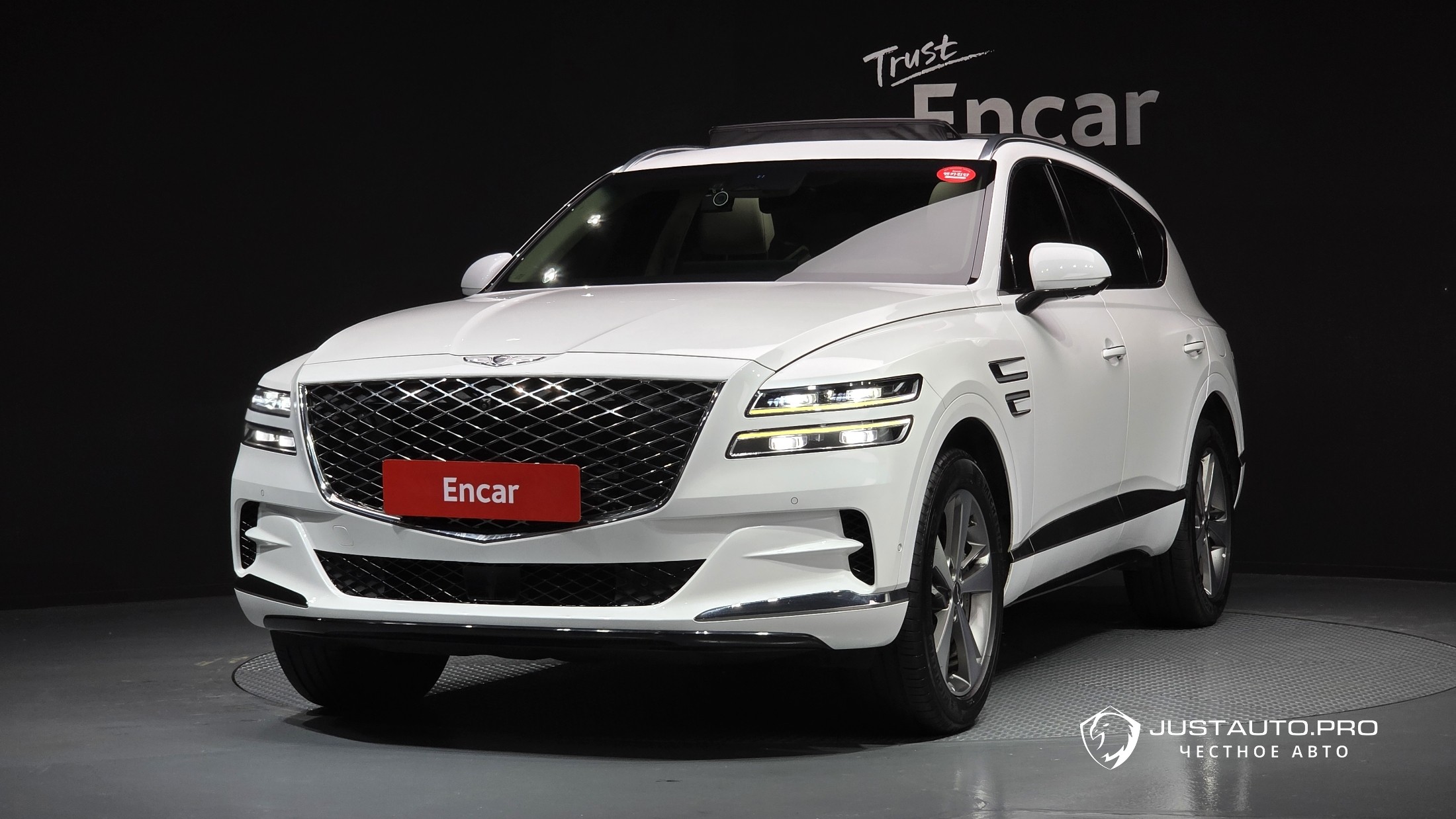 Автомобиль Genesis GV80