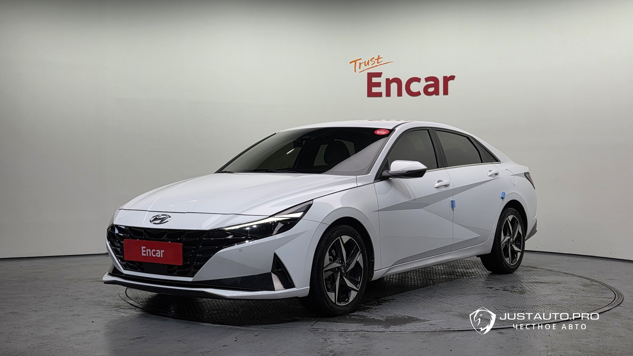 Автомобиль Hyundai AVANTE