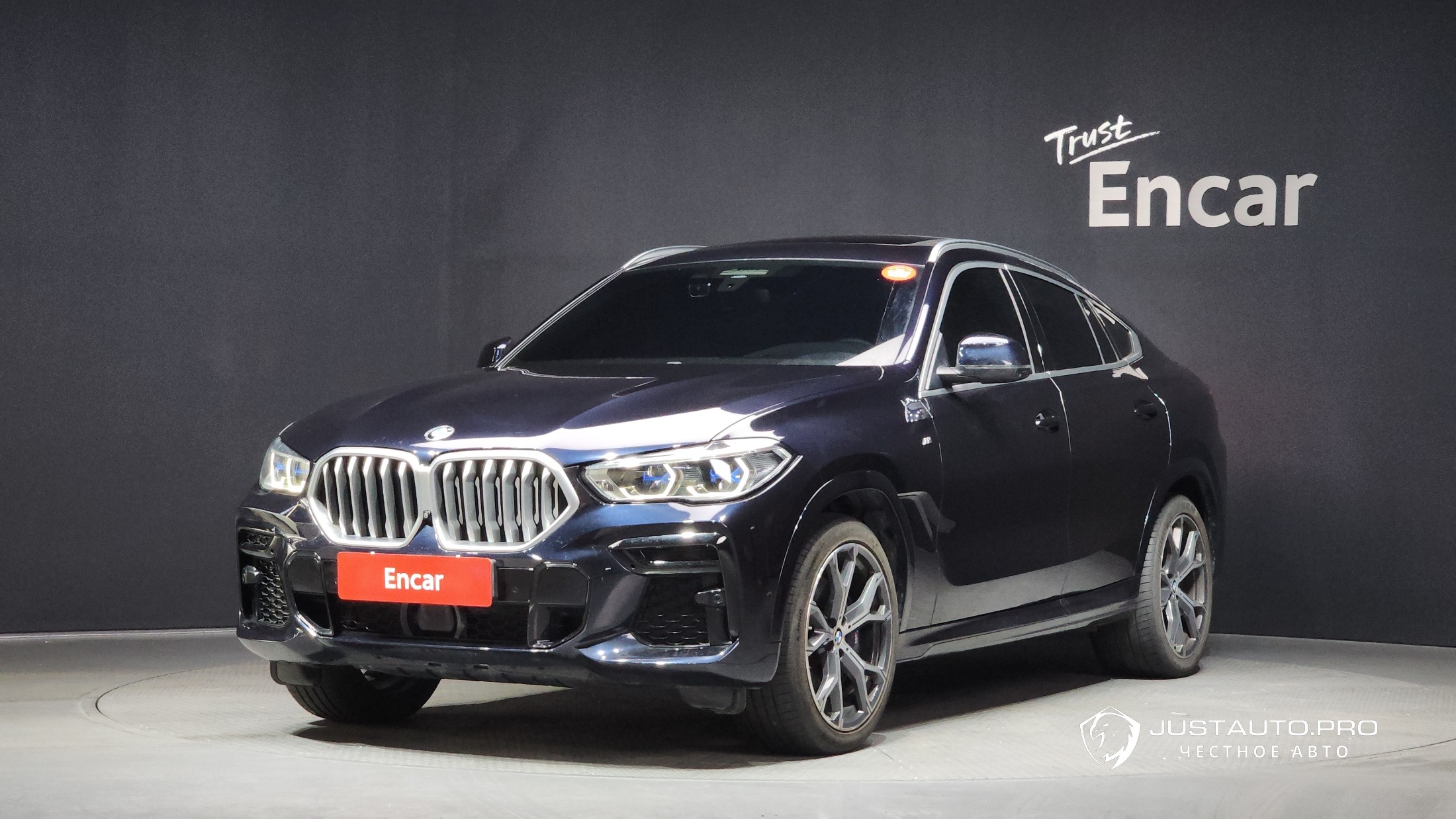 Автомобиль BMW X6