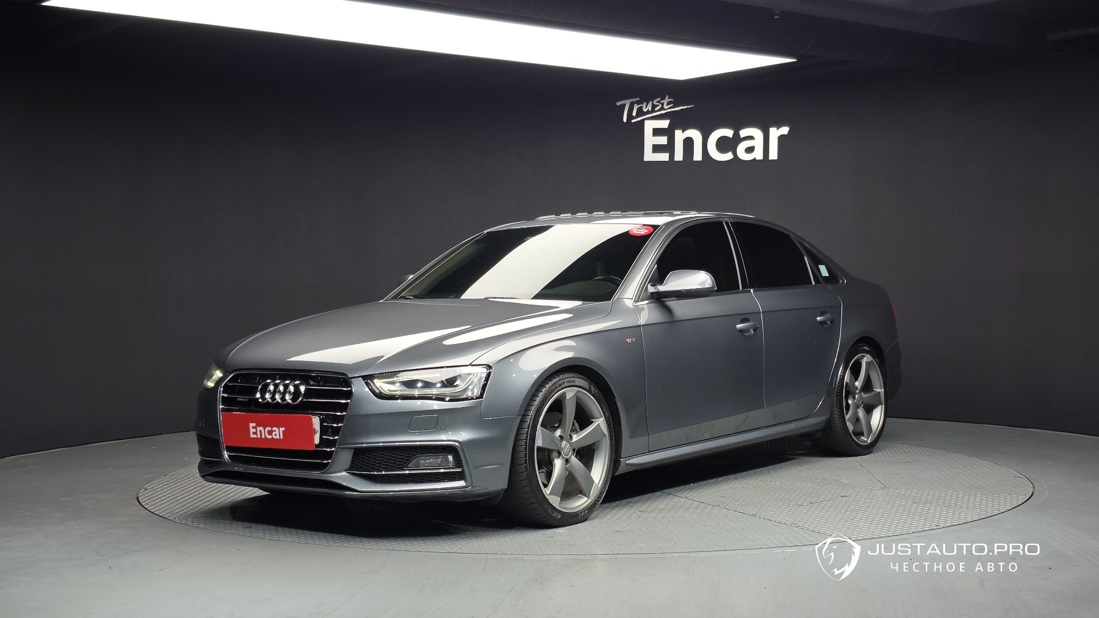 Автомобиль Audi A4