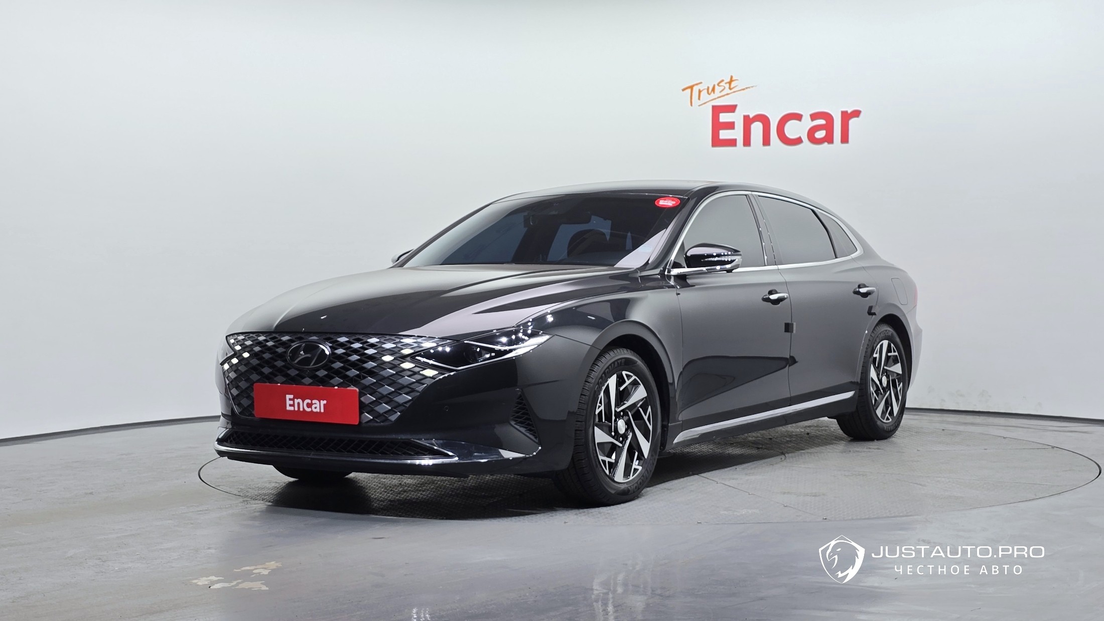 Автомобиль Hyundai Grandeur