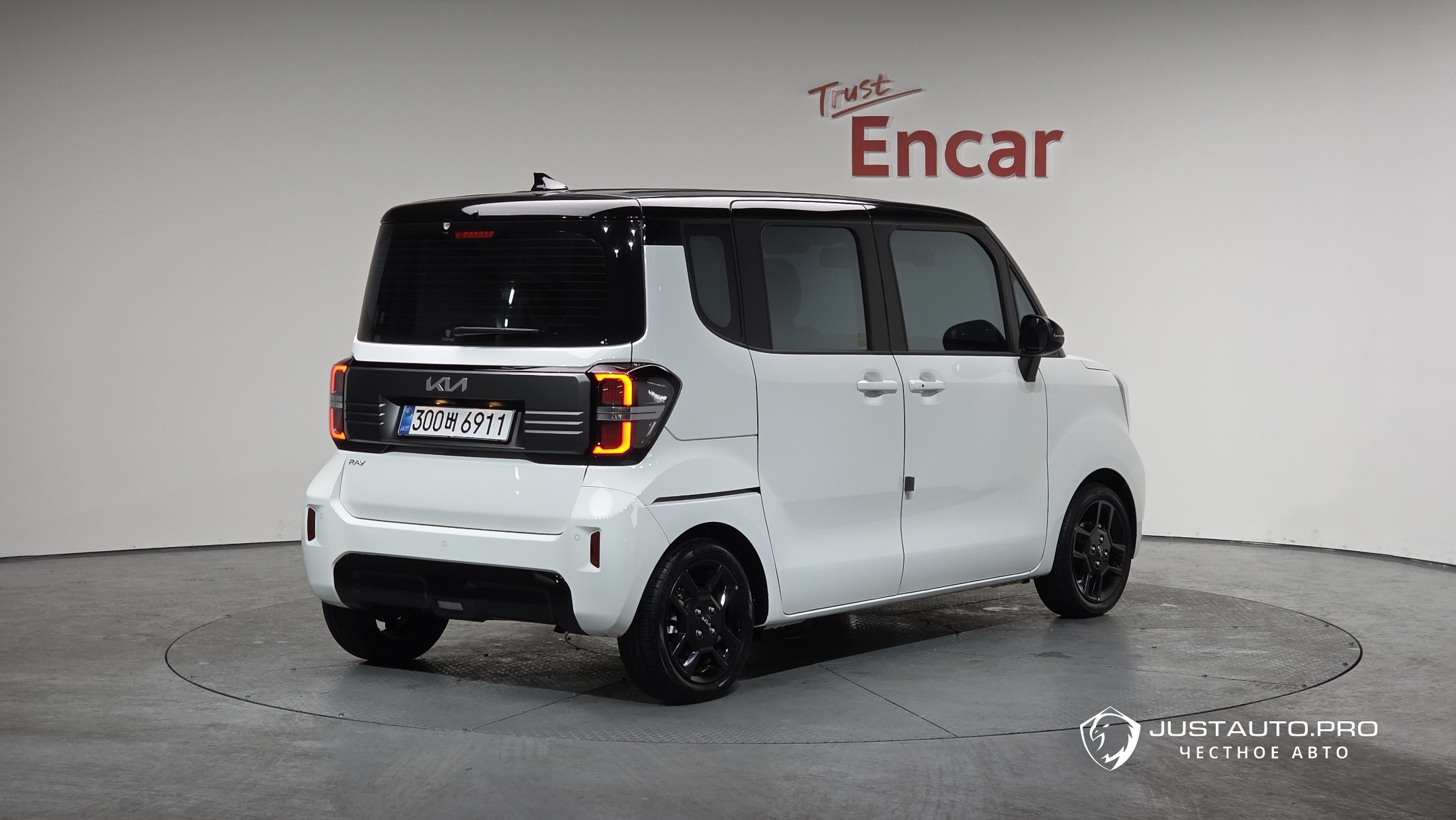 Автомобиль Kia RAY