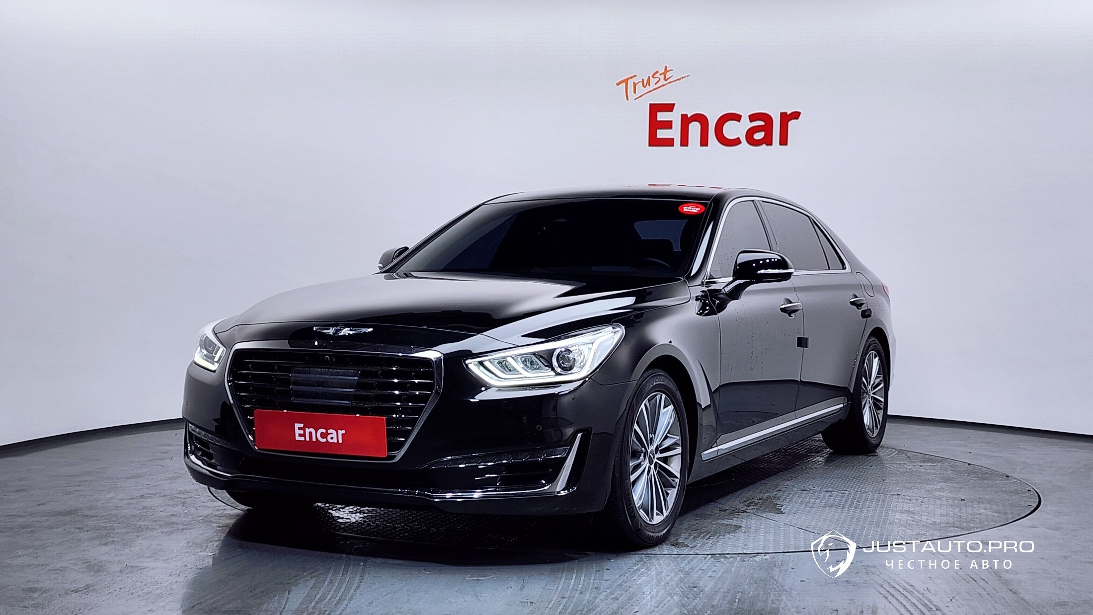 Автомобиль Genesis EQ900