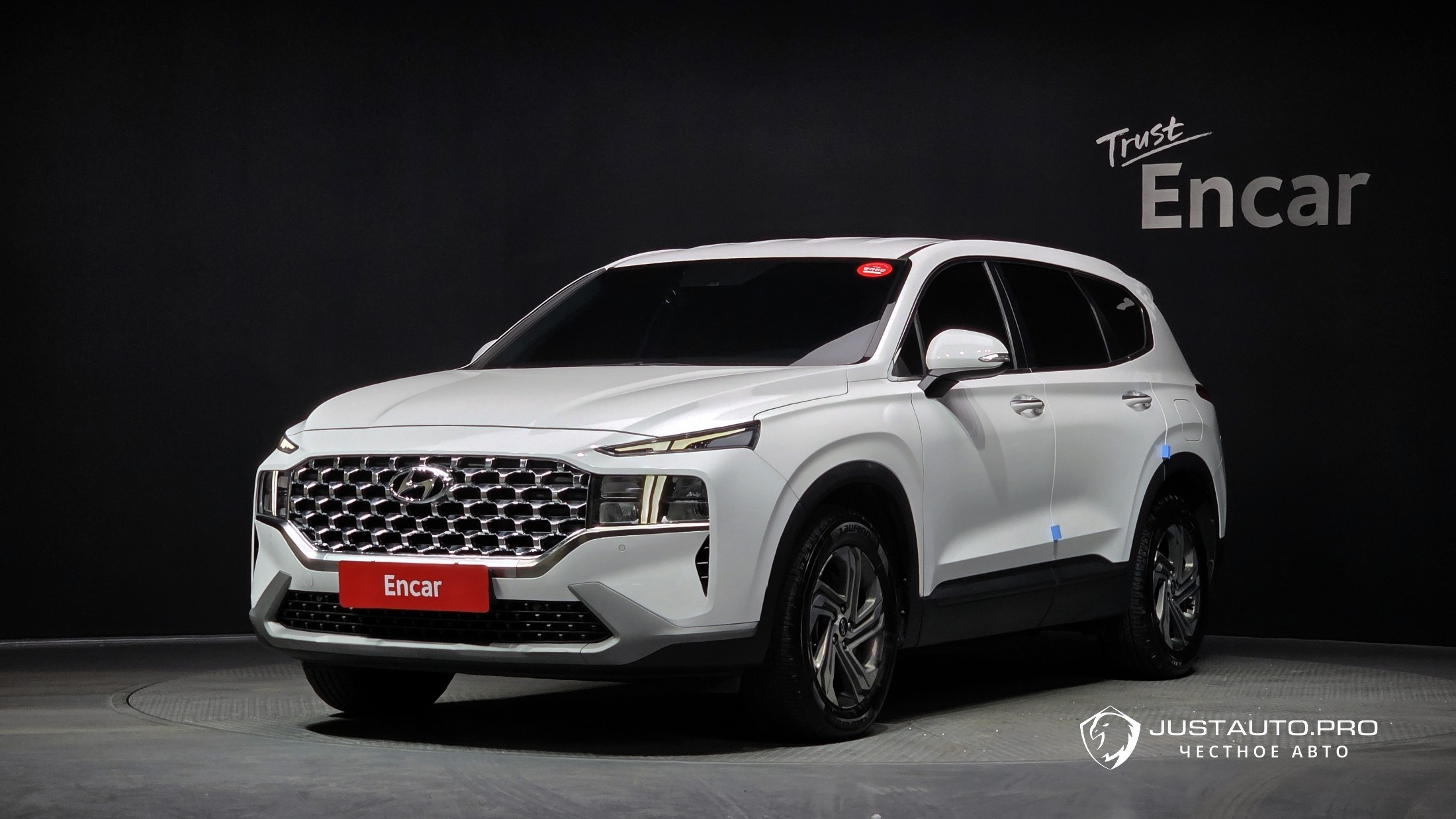 Автомобиль Hyundai Santafe